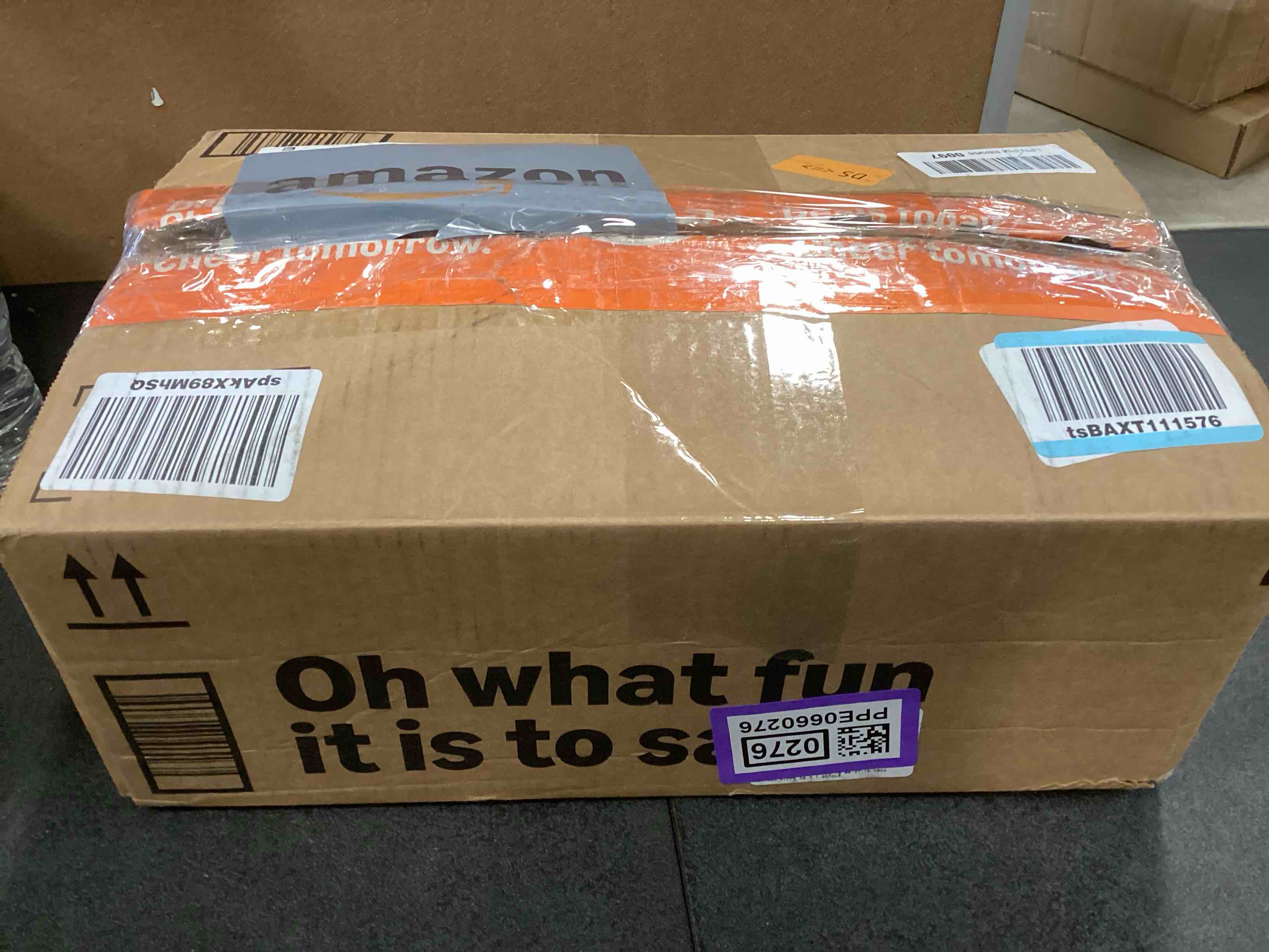 https://s3.amazonaws.com/lotting-images-prod/bidfta/PPE0660276_1732647121976.jpeg
