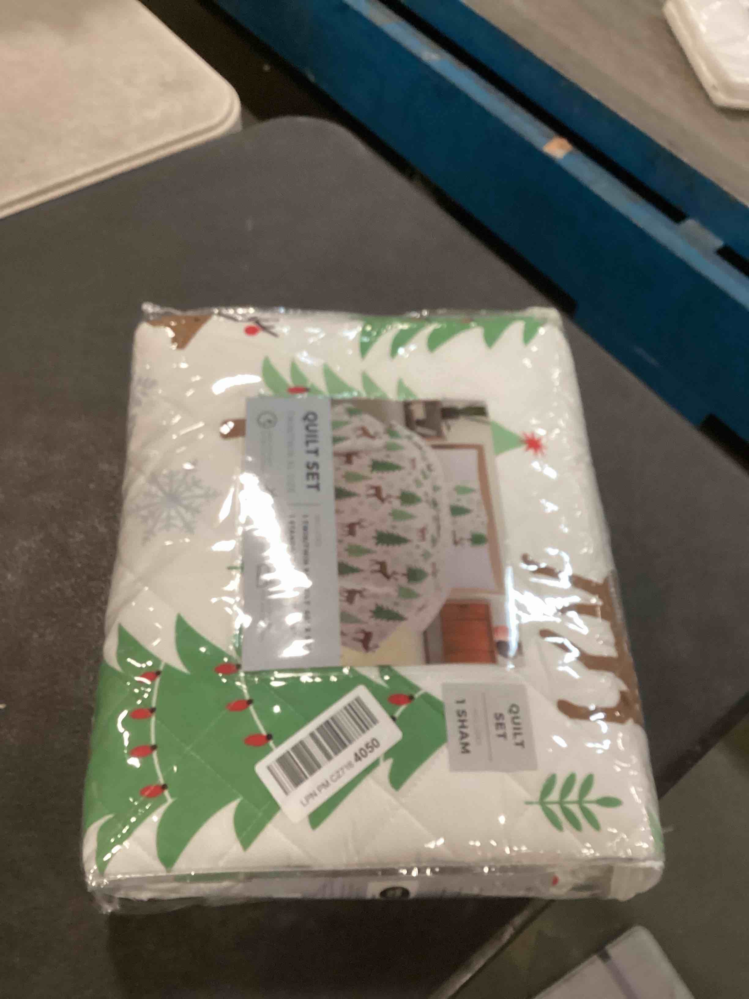 https://s3.amazonaws.com/lotting-images-prod/bidfta/PPE0660437_1732249220744.jpeg
