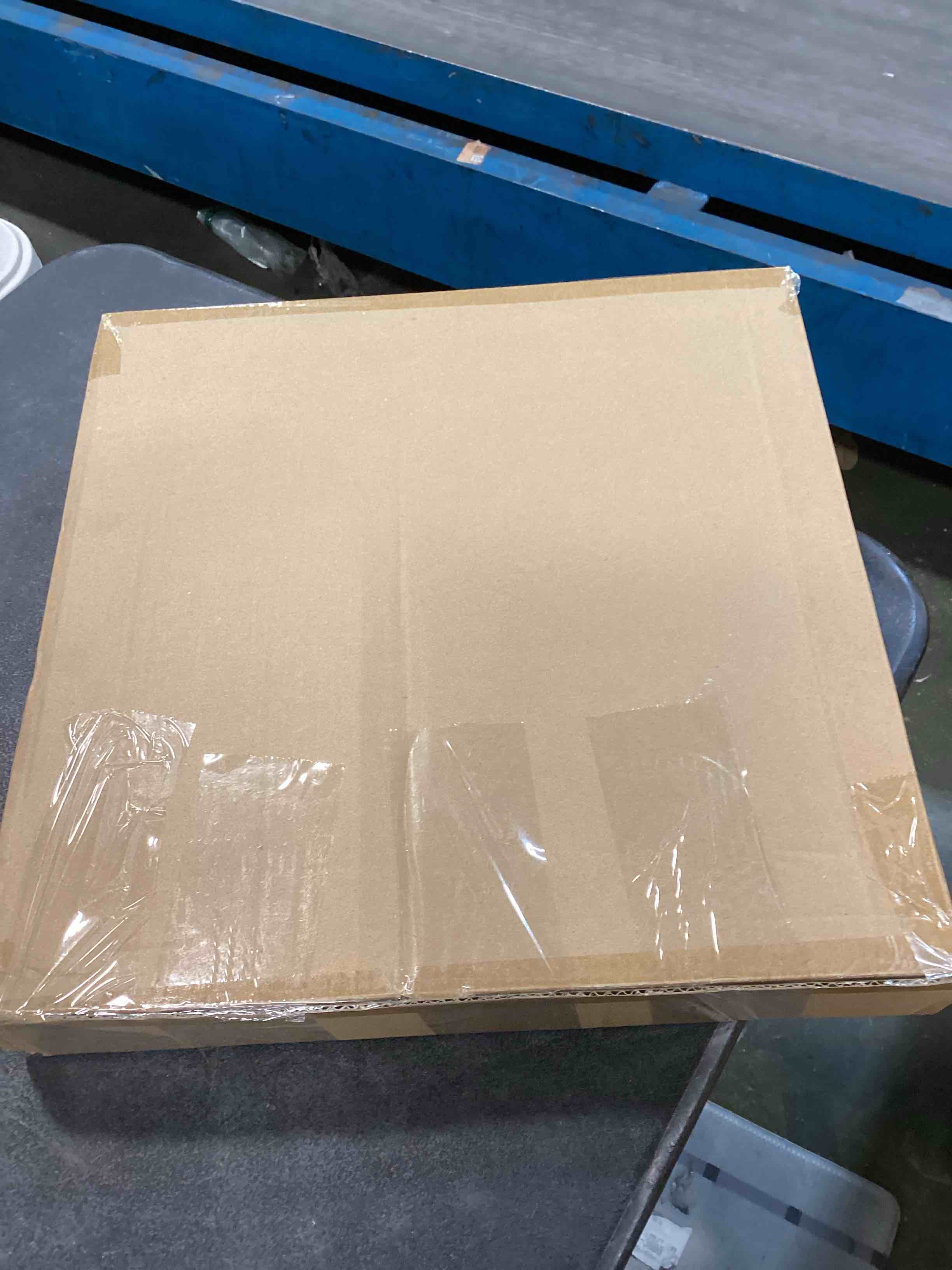 https://s3.amazonaws.com/lotting-images-prod/bidfta/PPE0660650_1732167164528.jpeg