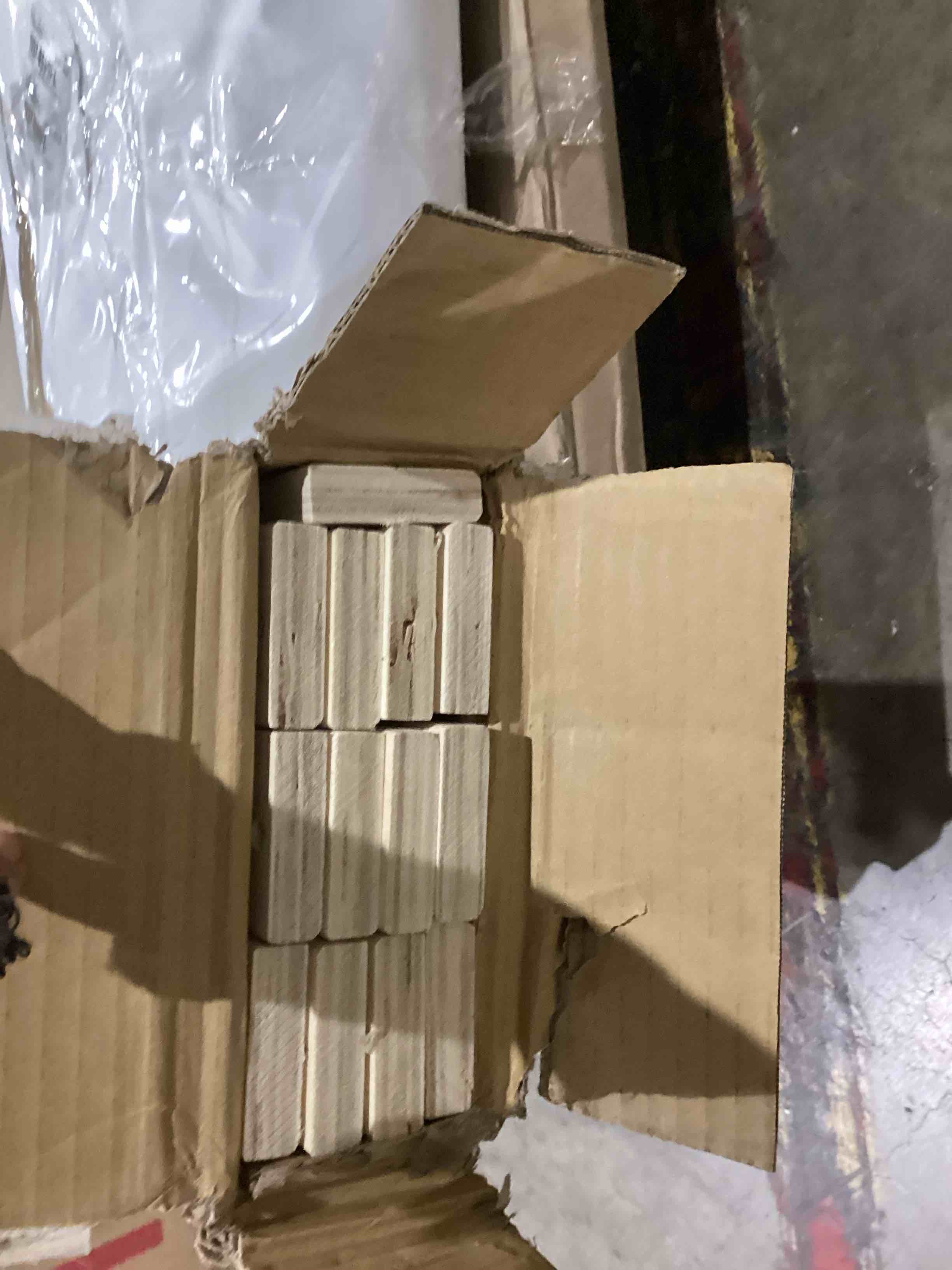 https://s3.amazonaws.com/lotting-images-prod/bidfta/PPE1200409_1756985962773.jpeg