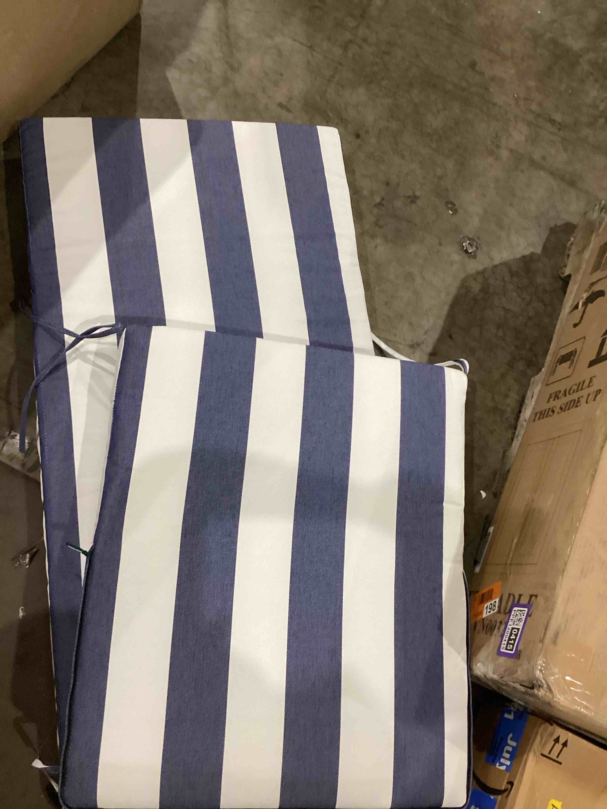 https://s3.amazonaws.com/lotting-images-prod/bidfta/PPE1200417_1756995587560.jpeg