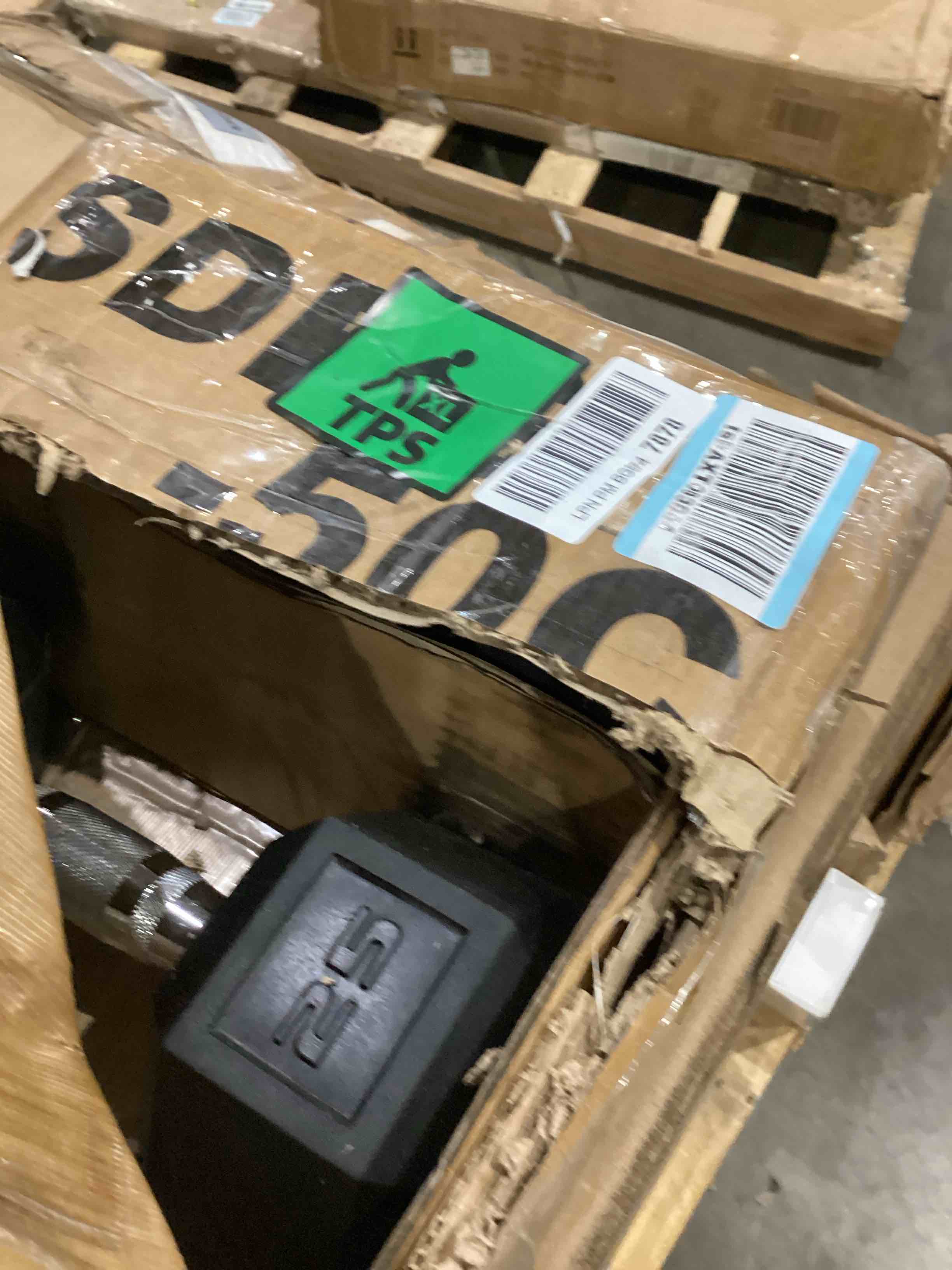 https://s3.amazonaws.com/lotting-images-prod/bidfta/PPE1200454_1757072908614.jpeg