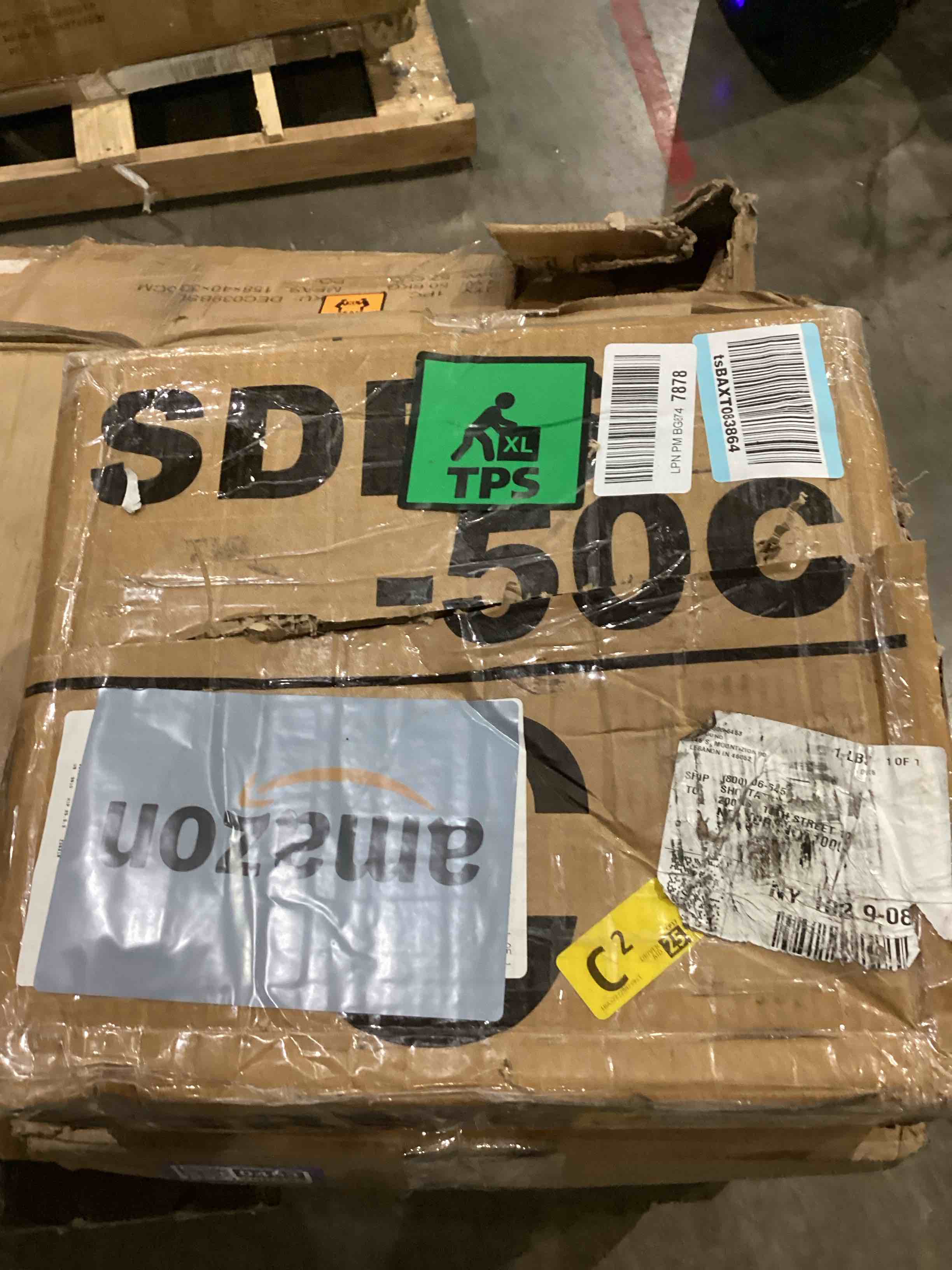 https://s3.amazonaws.com/lotting-images-prod/bidfta/PPE1200454_1757072914143.jpeg
