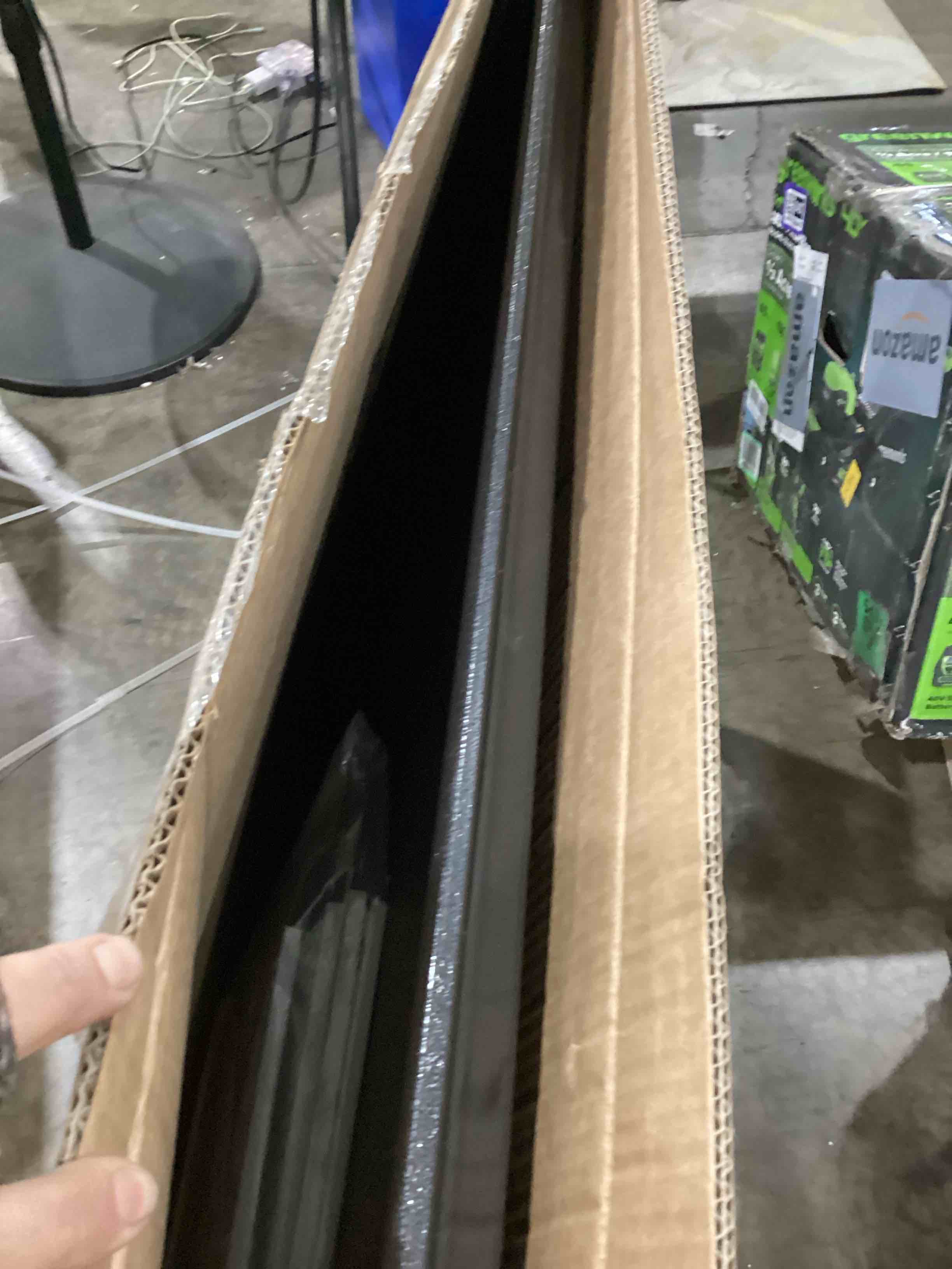 https://s3.amazonaws.com/lotting-images-prod/bidfta/PPE1200483_1757084110191.jpeg