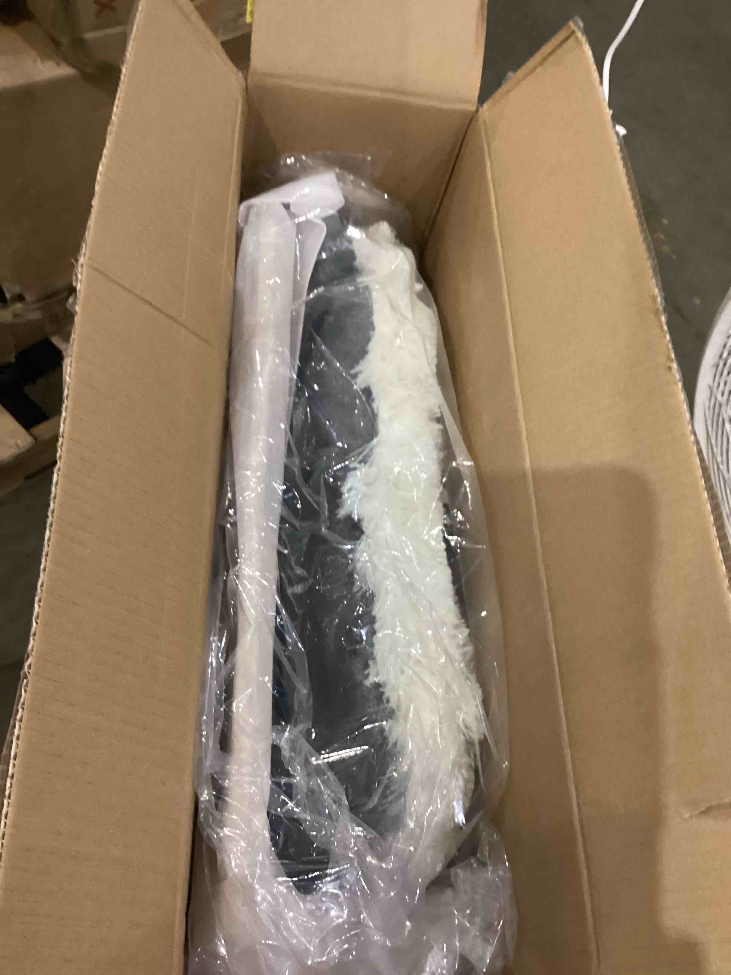 https://s3.amazonaws.com/lotting-images-prod/bidfta/PPE1200489_1757098915804.jpeg