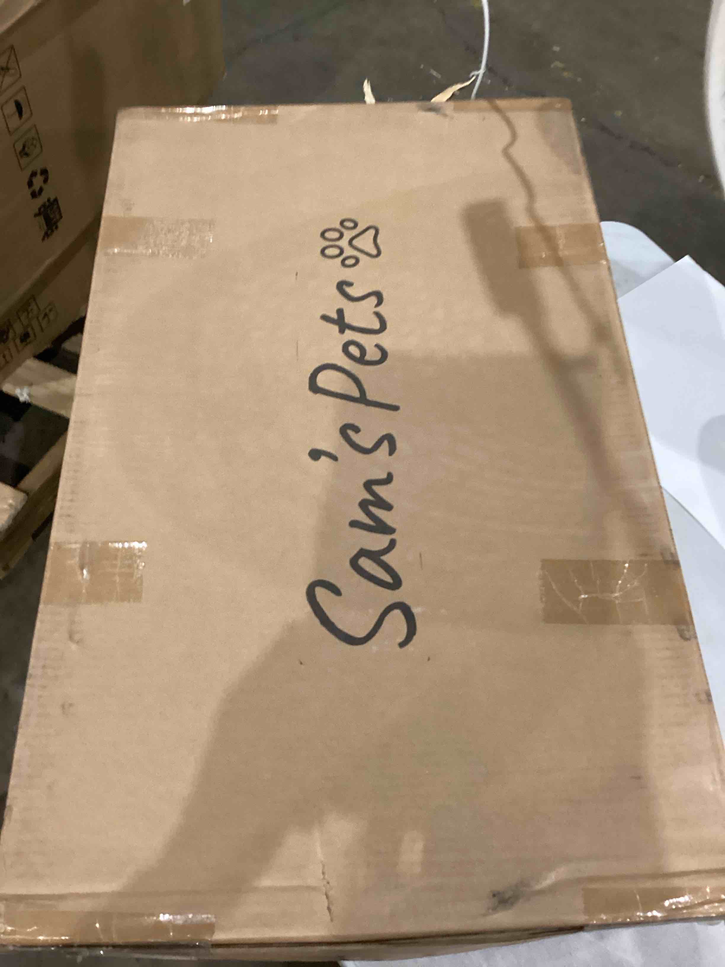 https://s3.amazonaws.com/lotting-images-prod/bidfta/PPE1200489_1757098935025.jpeg