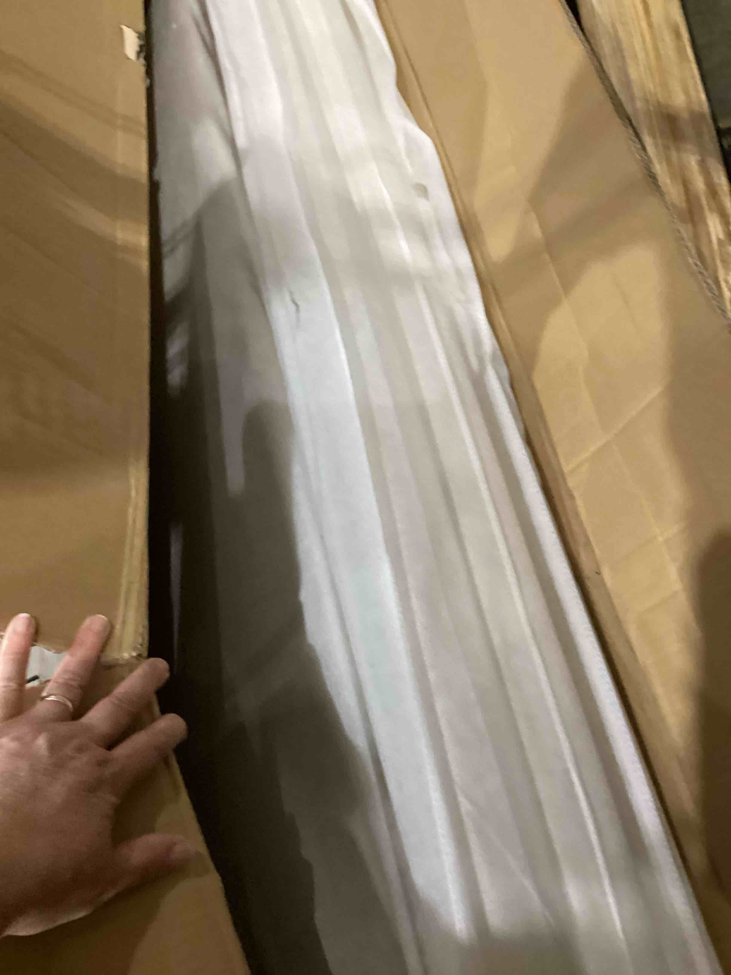 https://s3.amazonaws.com/lotting-images-prod/bidfta/PPE1200493_1757331573108.jpeg
