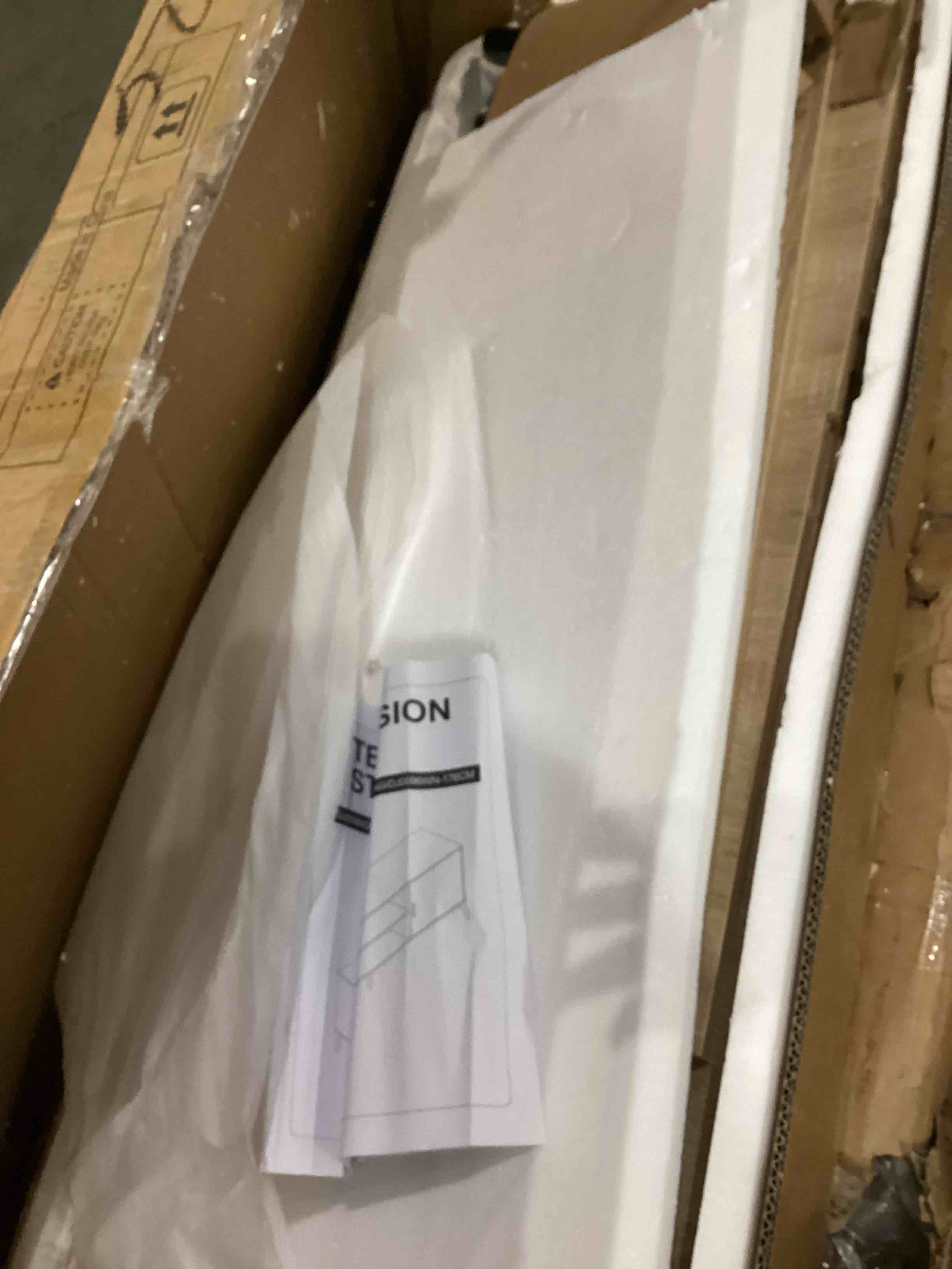 https://s3.amazonaws.com/lotting-images-prod/bidfta/PPE1200501_1757338271605.jpeg