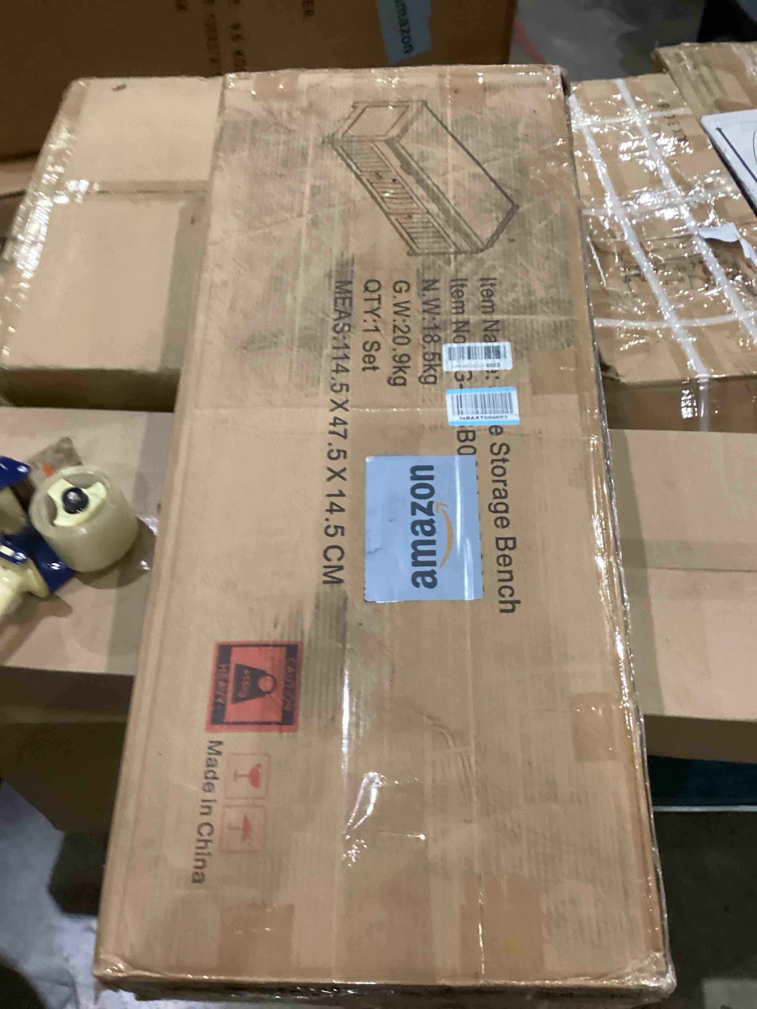 https://s3.amazonaws.com/lotting-images-prod/bidfta/PPE1200556_1757353773374.jpeg