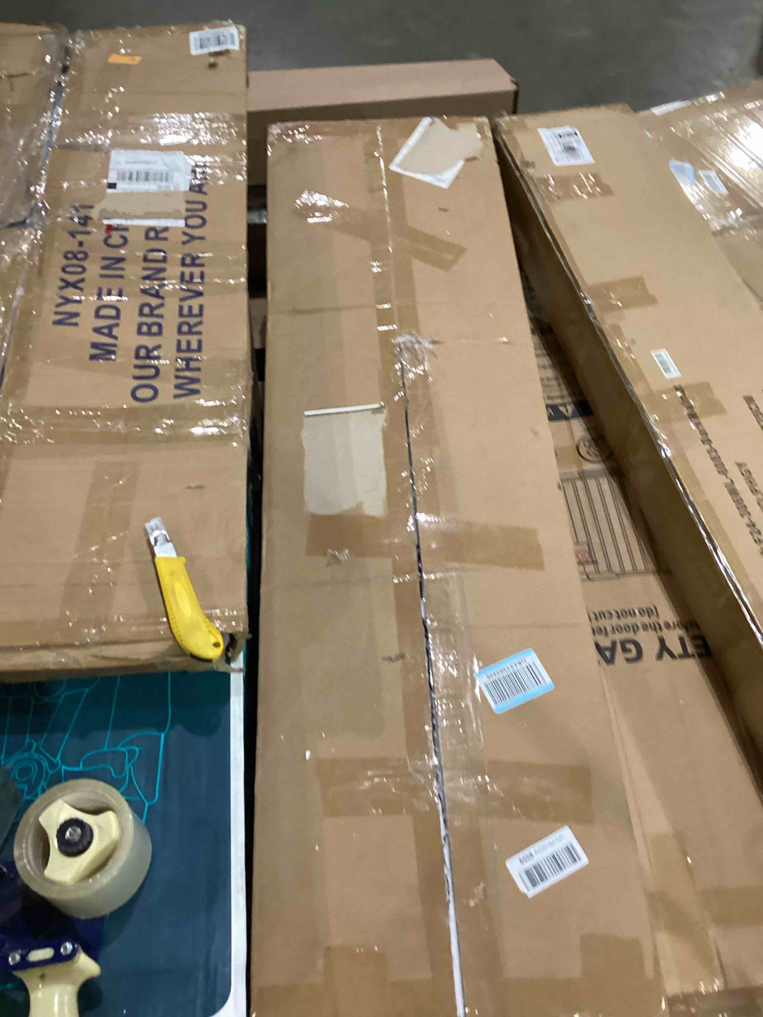 https://s3.amazonaws.com/lotting-images-prod/bidfta/PPE1200564_1757356769863.jpeg