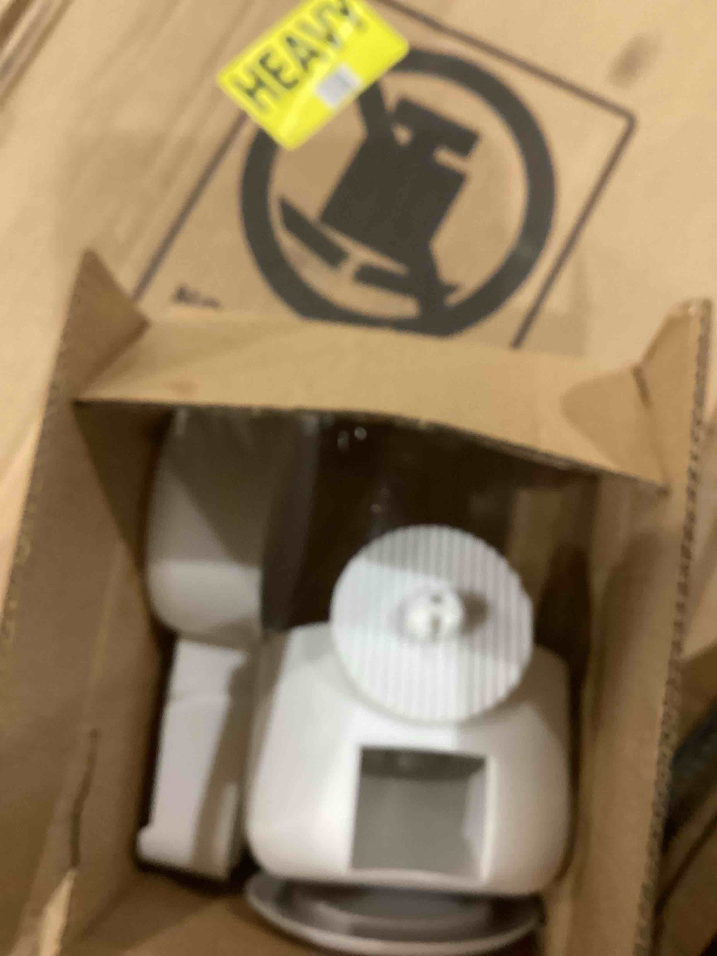 https://s3.amazonaws.com/lotting-images-prod/bidfta/PPE1200651_1757438486645.jpeg
