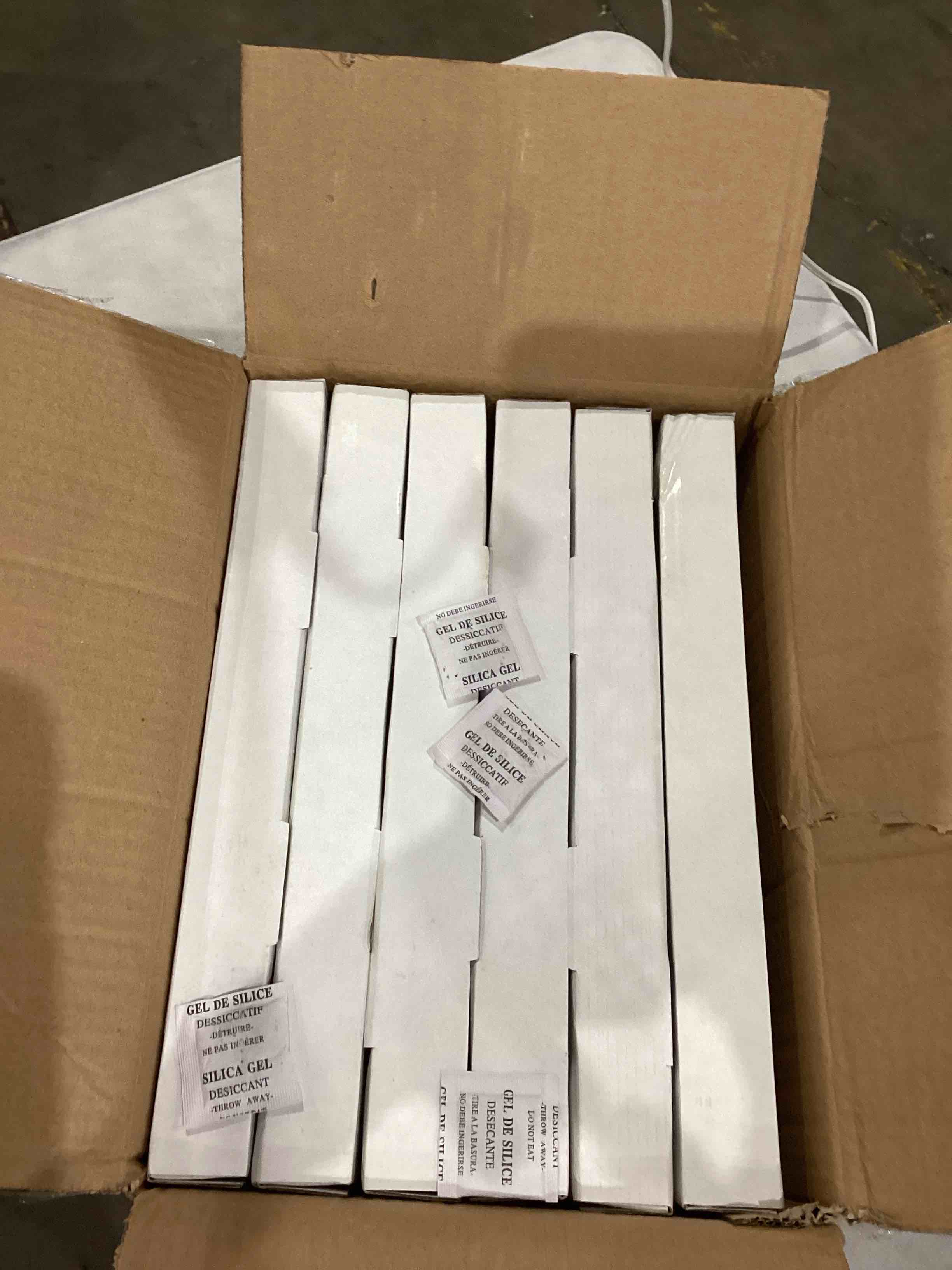 https://s3.amazonaws.com/lotting-images-prod/bidfta/PPE1200739_1757680112904.jpeg