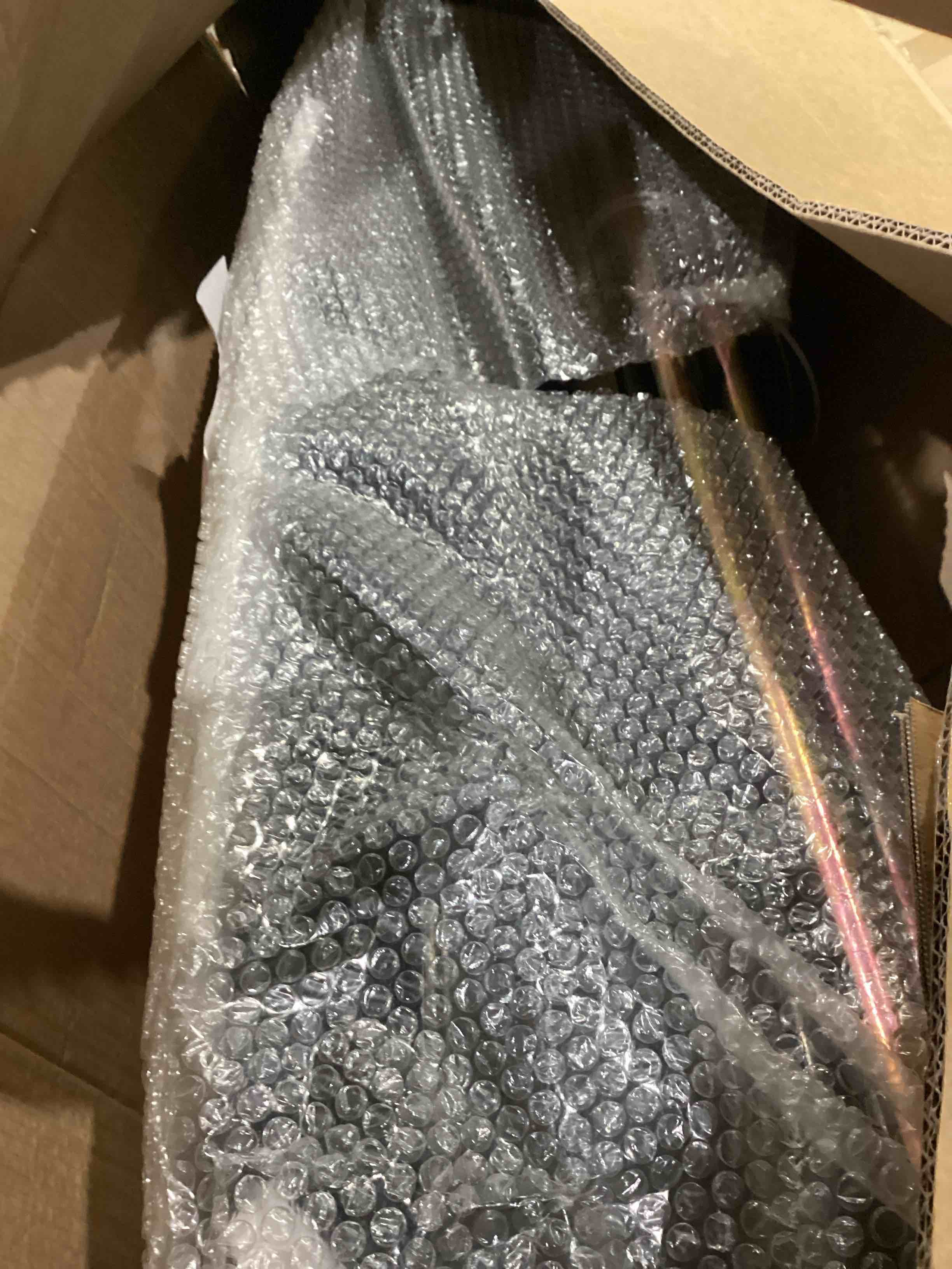 https://s3.amazonaws.com/lotting-images-prod/bidfta/PPE1200906_1757962326115.jpeg