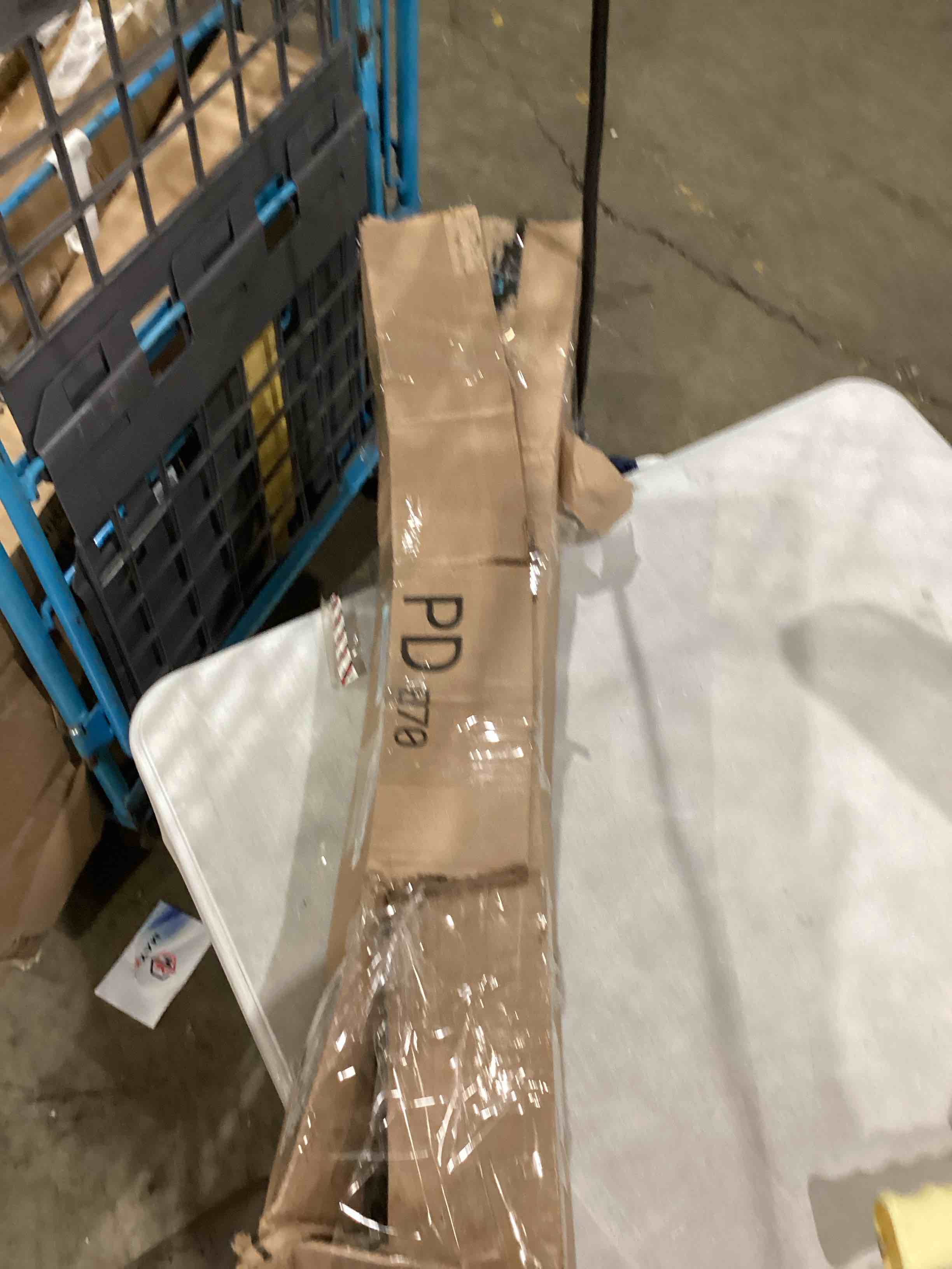 https://s3.amazonaws.com/lotting-images-prod/bidfta/PPE1200947_1758026703043.jpeg