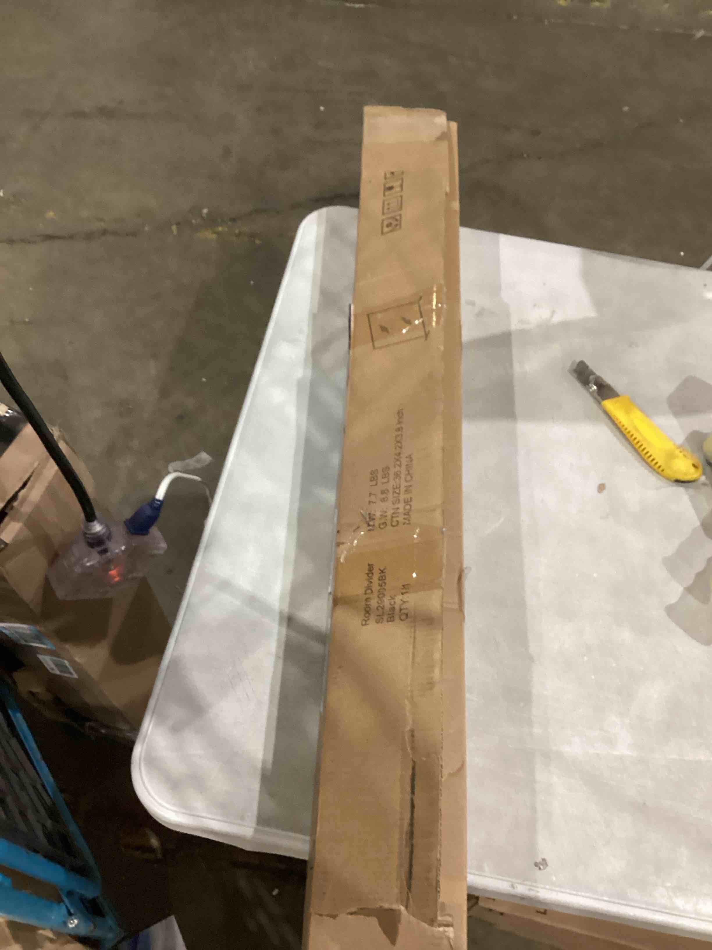 https://s3.amazonaws.com/lotting-images-prod/bidfta/PPE1200969_1758032200305.jpeg