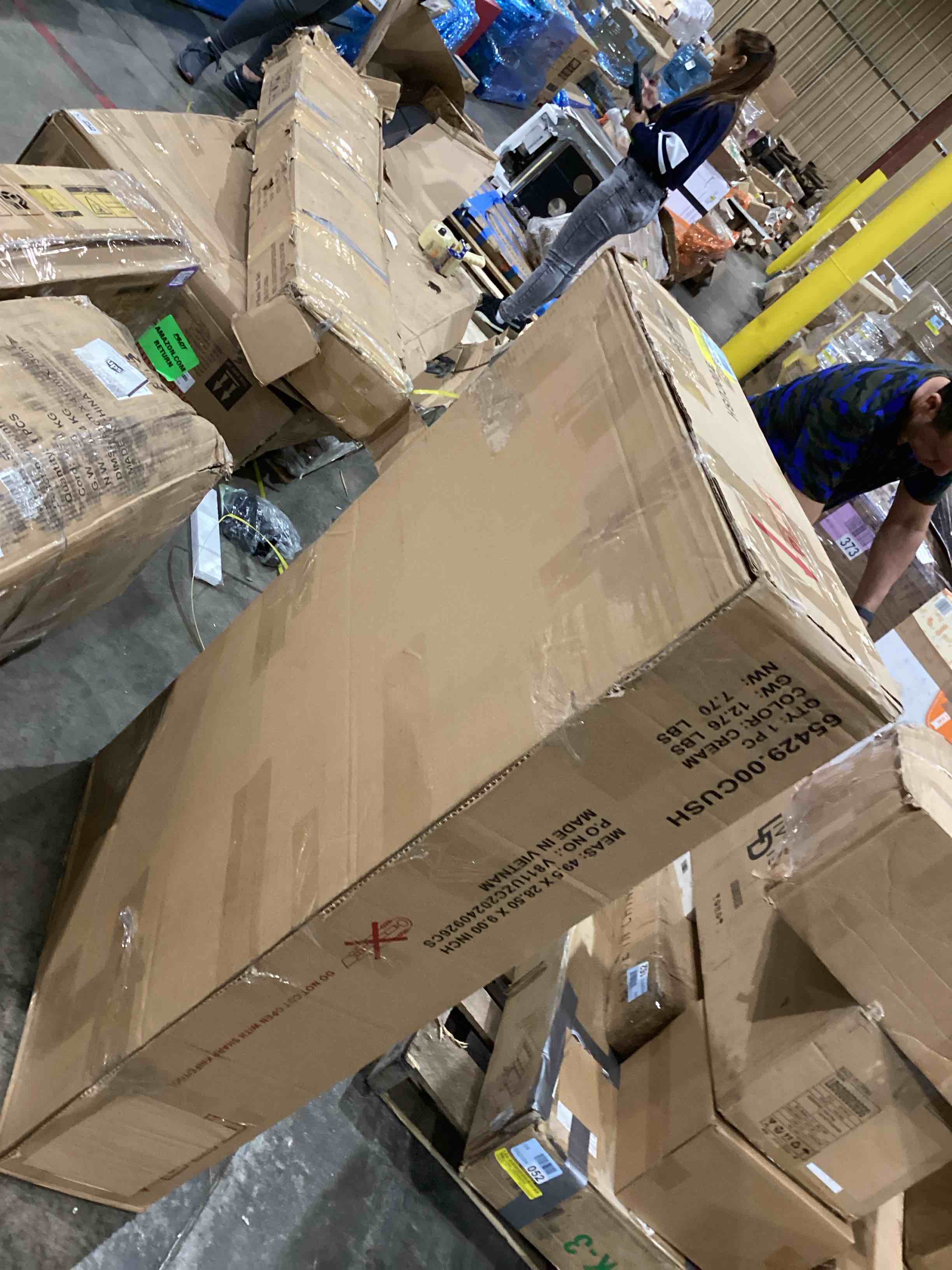 https://s3.amazonaws.com/lotting-images-prod/bidfta/PPE1201107_1749739217835.jpeg