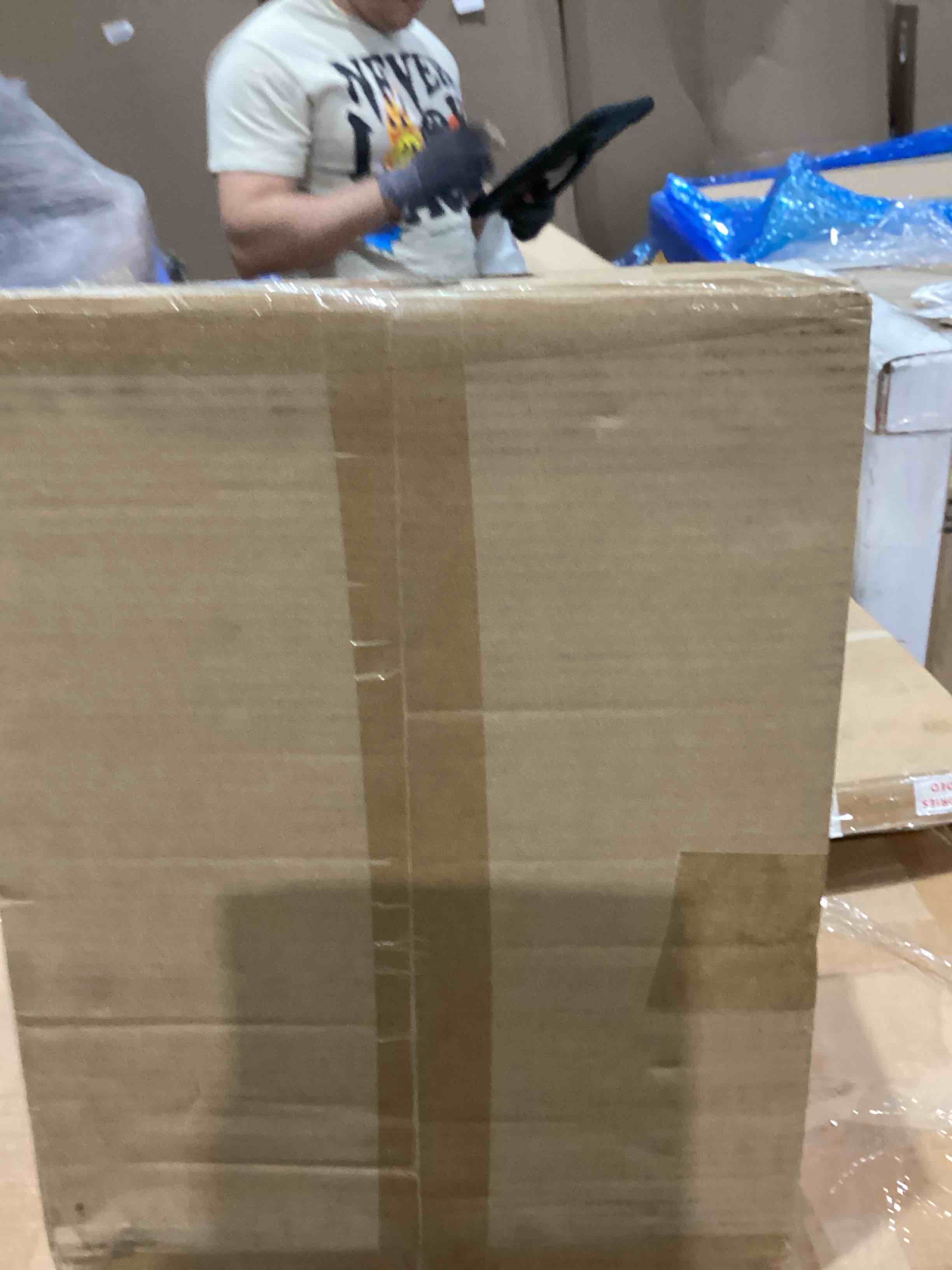 https://s3.amazonaws.com/lotting-images-prod/bidfta/PPE1201120_1749740217686.jpeg