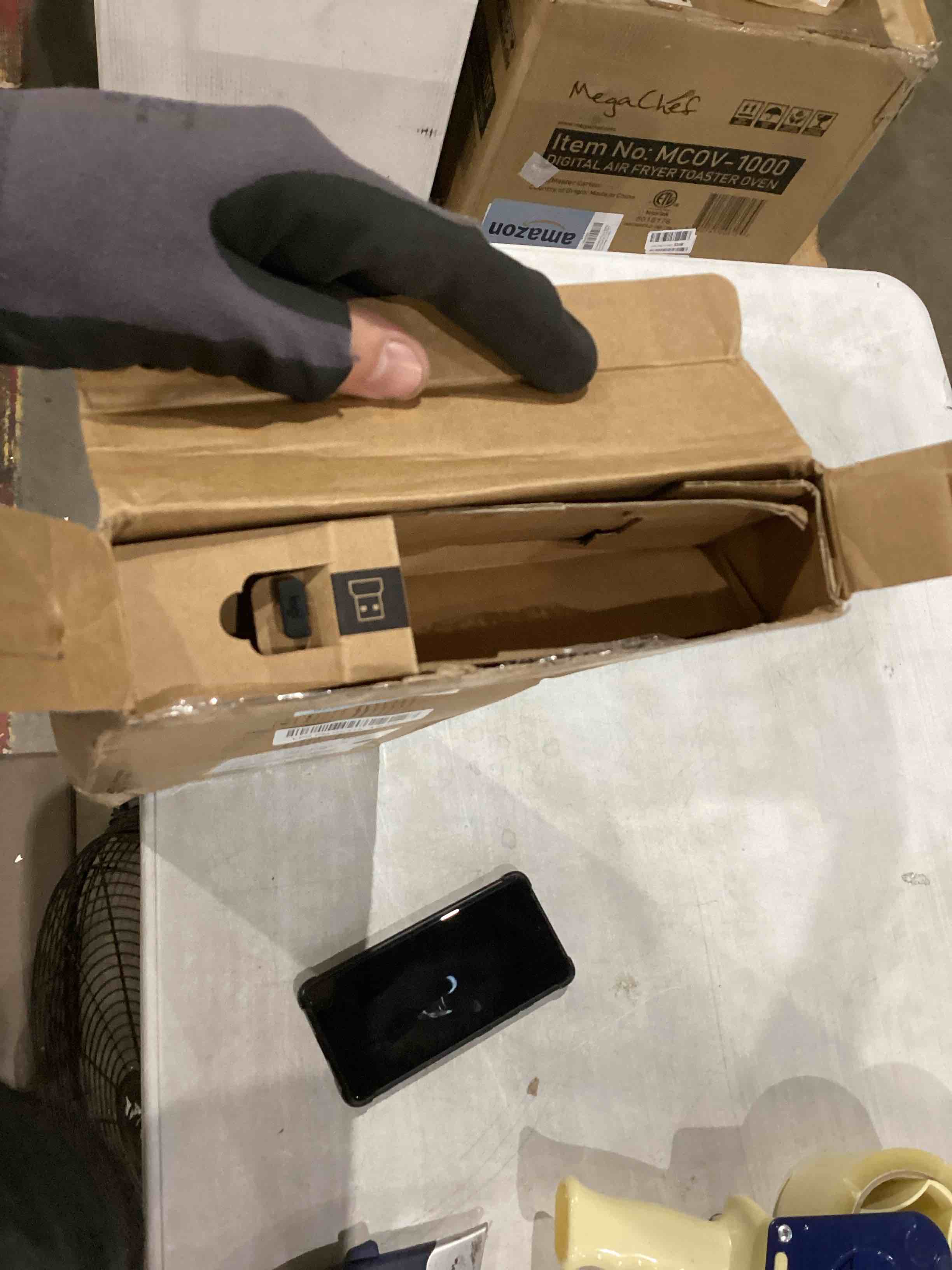 https://s3.amazonaws.com/lotting-images-prod/bidfta/PPE1202275_1750958970937.jpeg