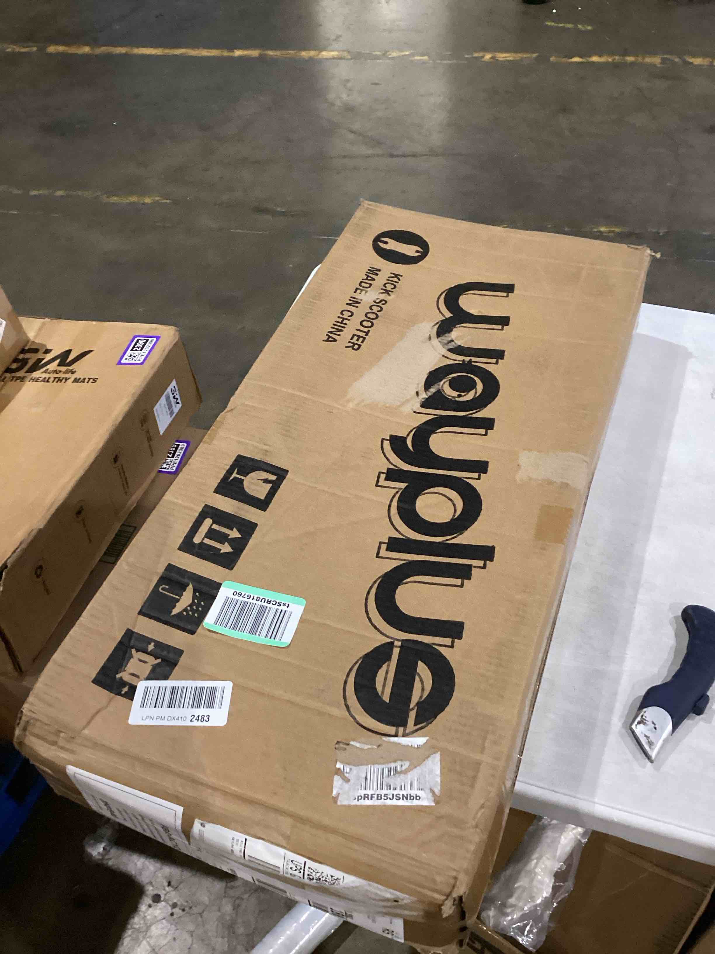 https://s3.amazonaws.com/lotting-images-prod/bidfta/PPE1202405_1751038136692.jpeg