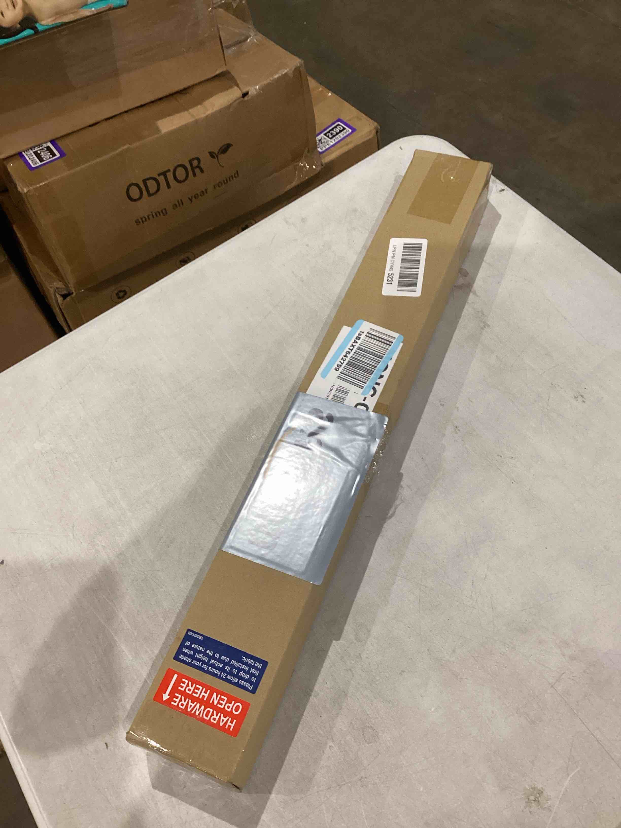 https://s3.amazonaws.com/lotting-images-prod/bidfta/PPE1202418_1751039395959.jpeg