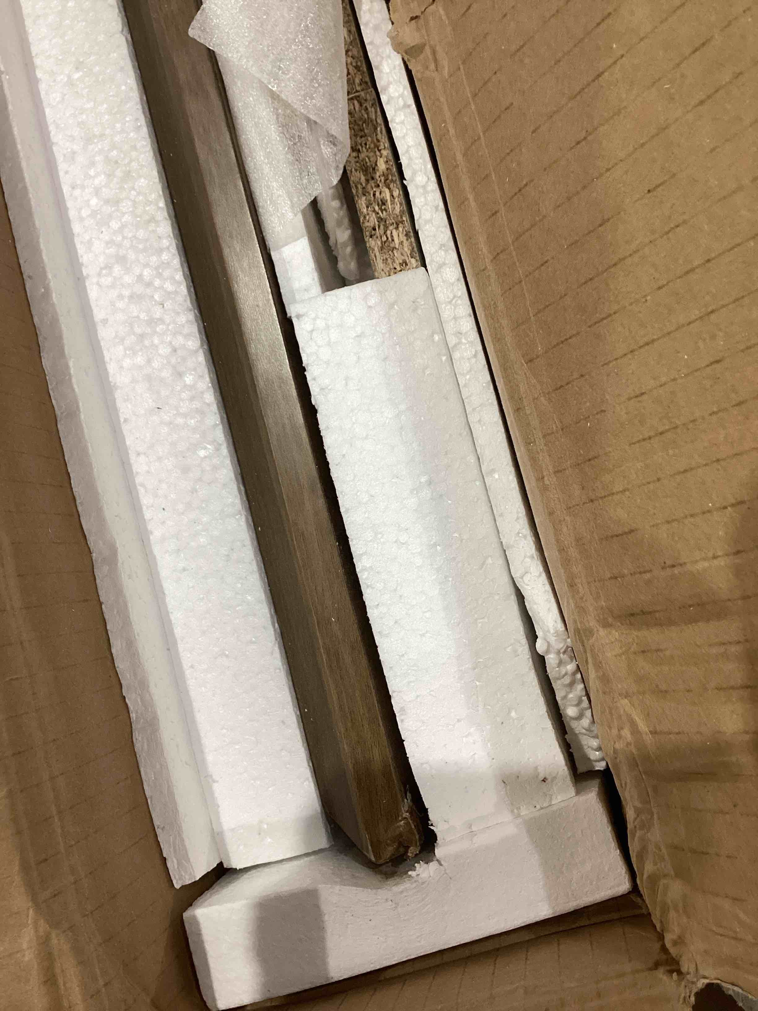 https://s3.amazonaws.com/lotting-images-prod/bidfta/PPE1202701_1753187284597.jpeg