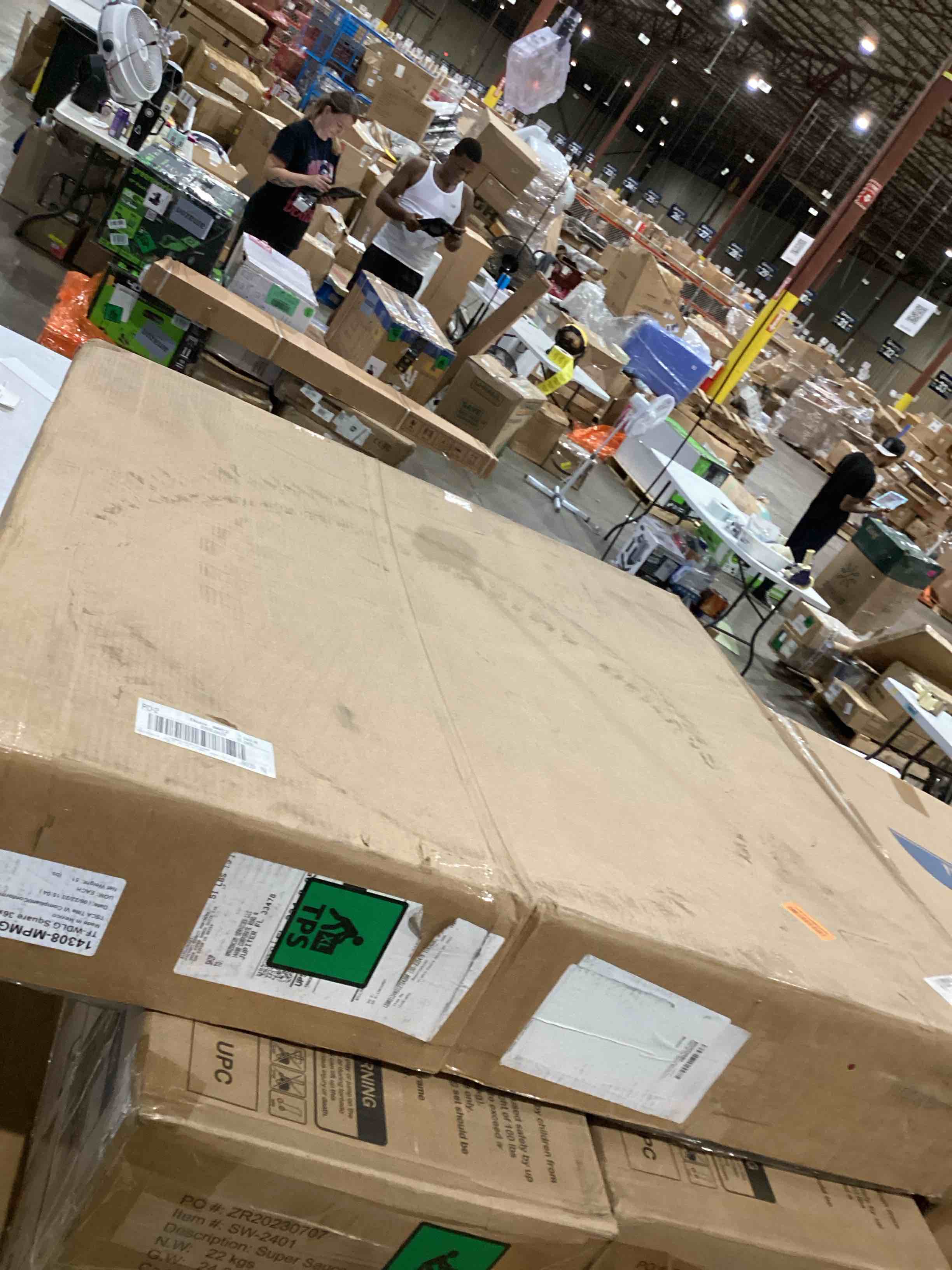 https://s3.amazonaws.com/lotting-images-prod/bidfta/PPE1202723_1751377905344.jpeg