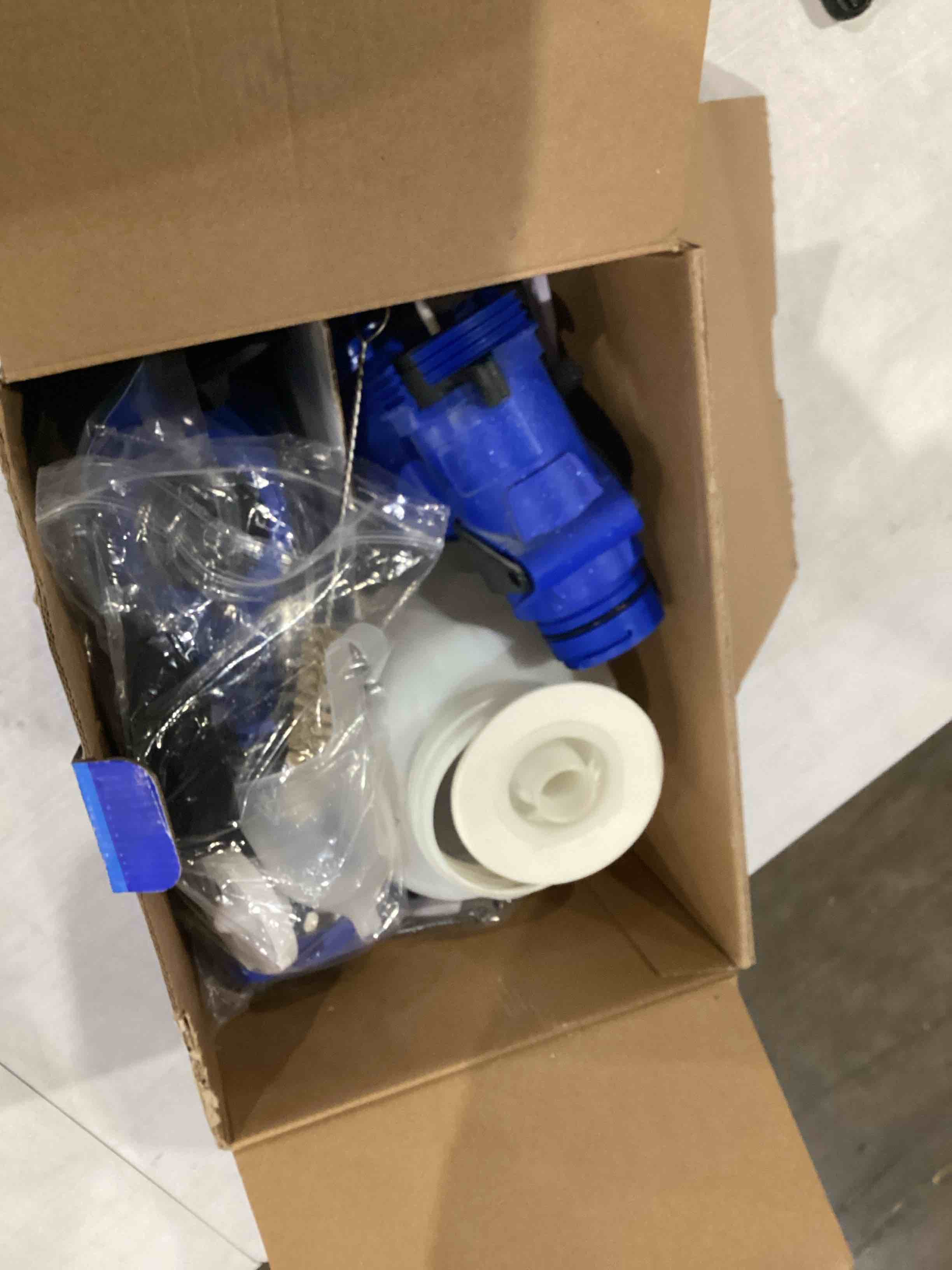 https://s3.amazonaws.com/lotting-images-prod/bidfta/PPE1202738_1751383216656.jpeg