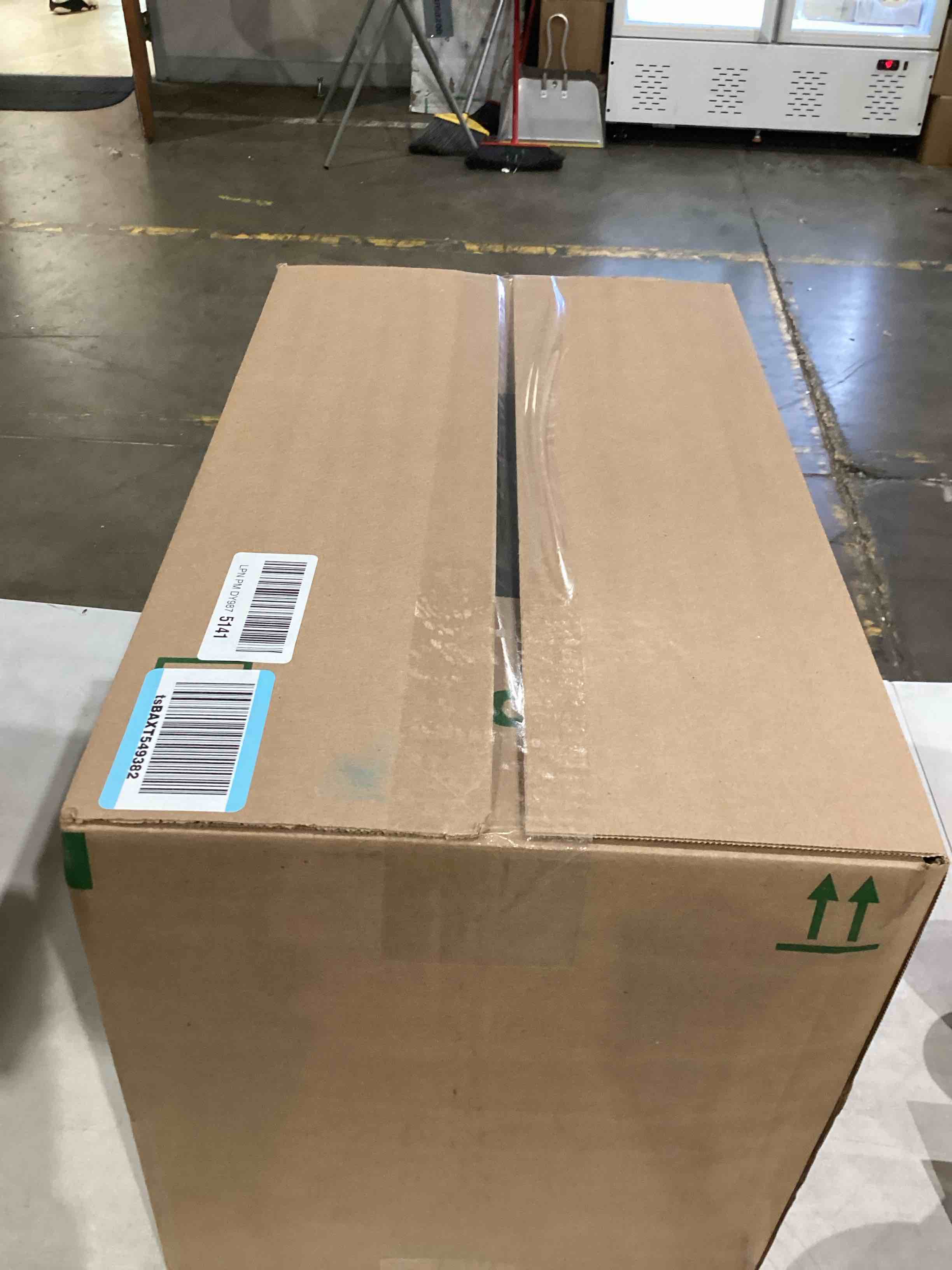https://s3.amazonaws.com/lotting-images-prod/bidfta/PPE1202783_1751395507175.jpeg