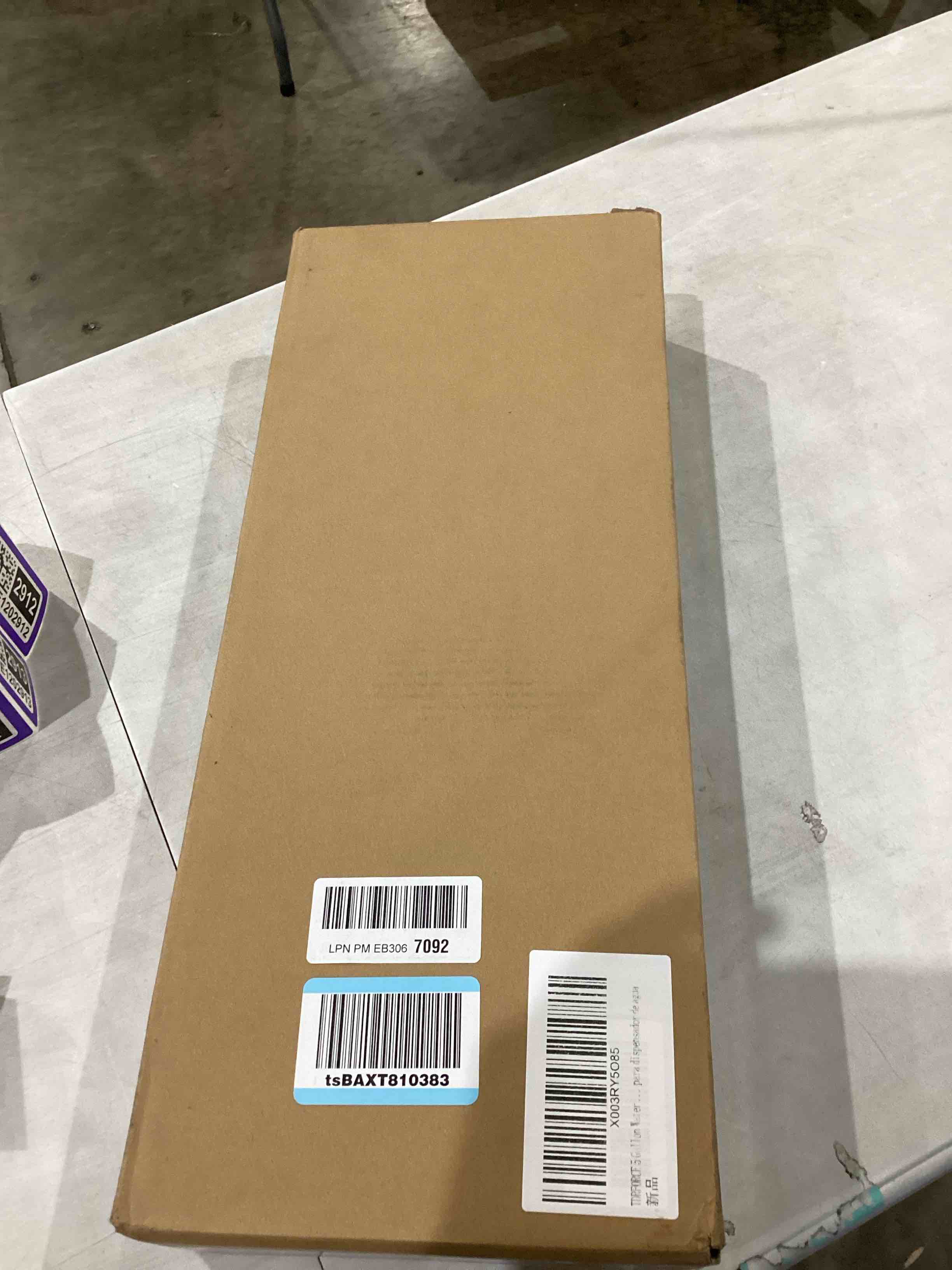 https://s3.amazonaws.com/lotting-images-prod/bidfta/PPE1202910_1751468235243.jpeg