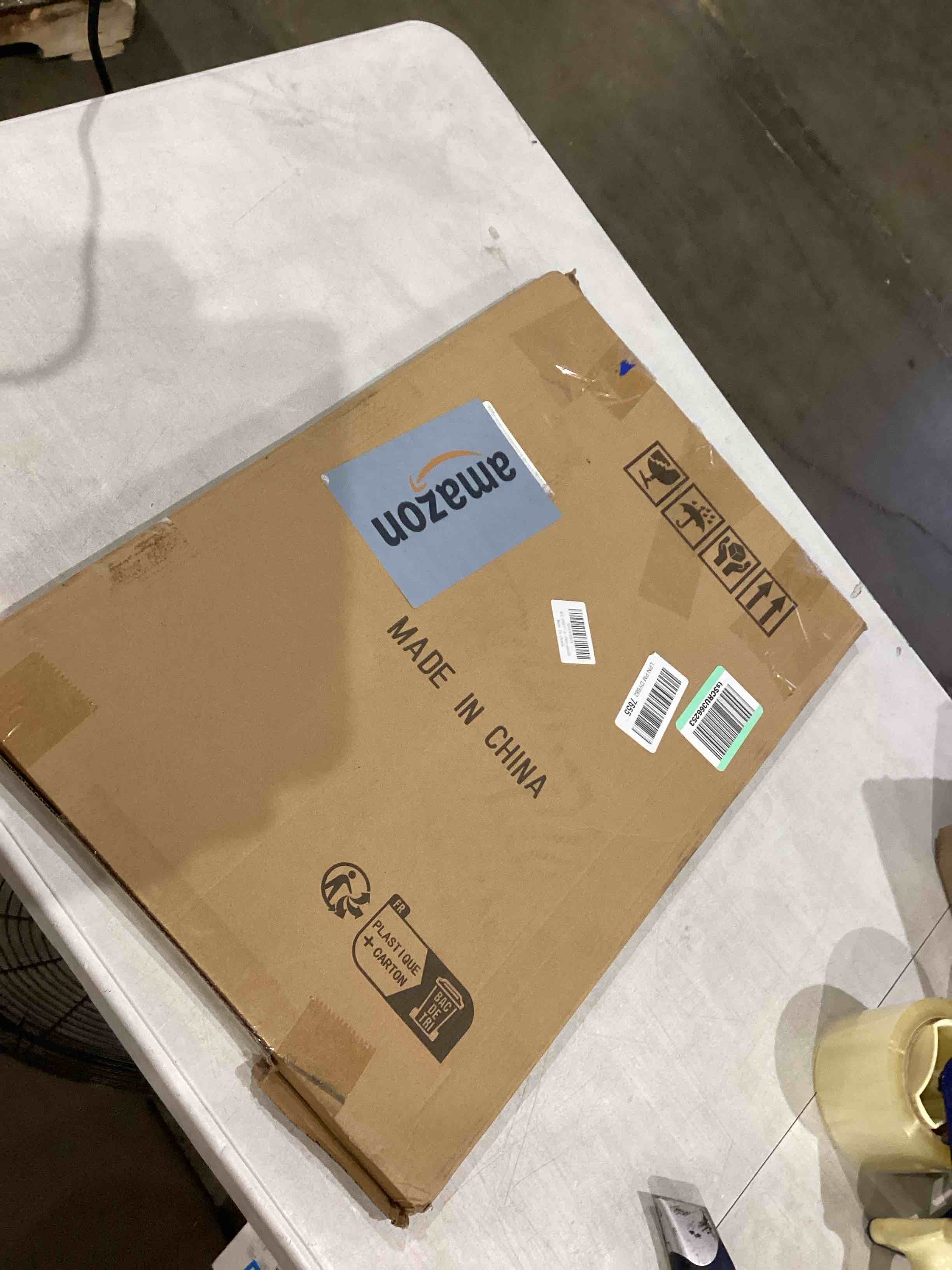 https://s3.amazonaws.com/lotting-images-prod/bidfta/PPE1203090_1751889728266.jpeg