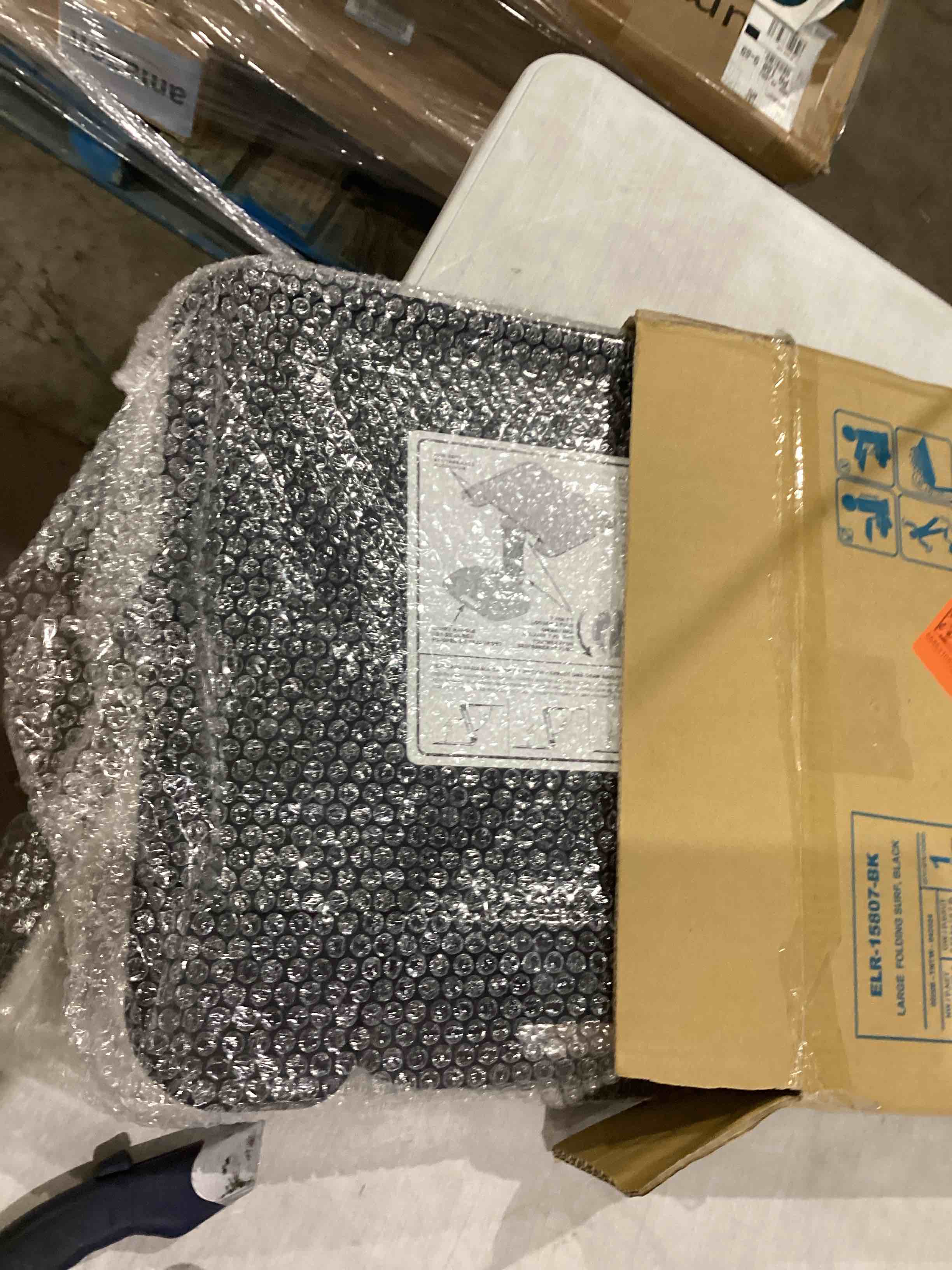 https://s3.amazonaws.com/lotting-images-prod/bidfta/PPE1203147_1751900664028.jpeg