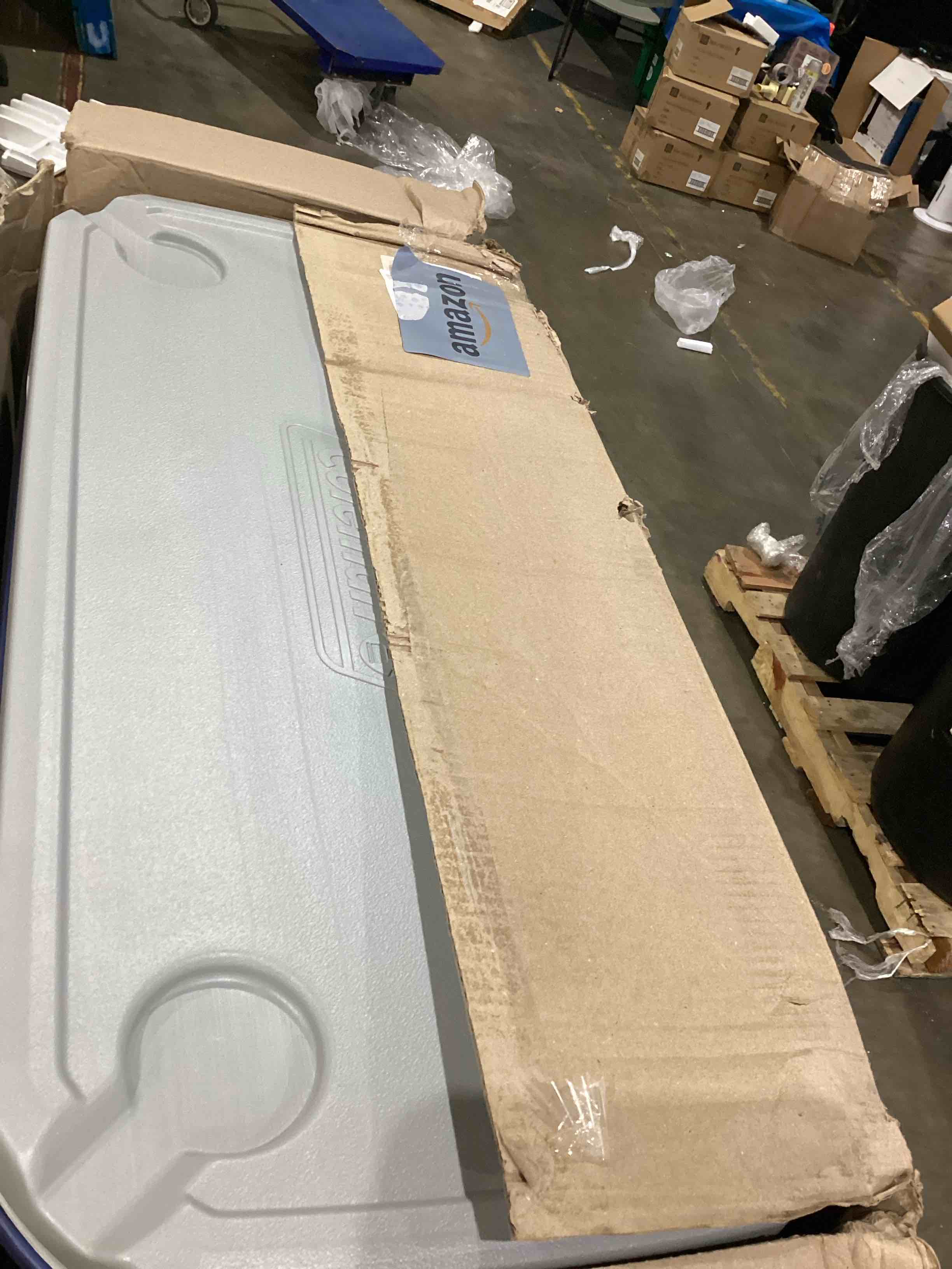 https://s3.amazonaws.com/lotting-images-prod/bidfta/PPE1203717_1752750498533.jpeg