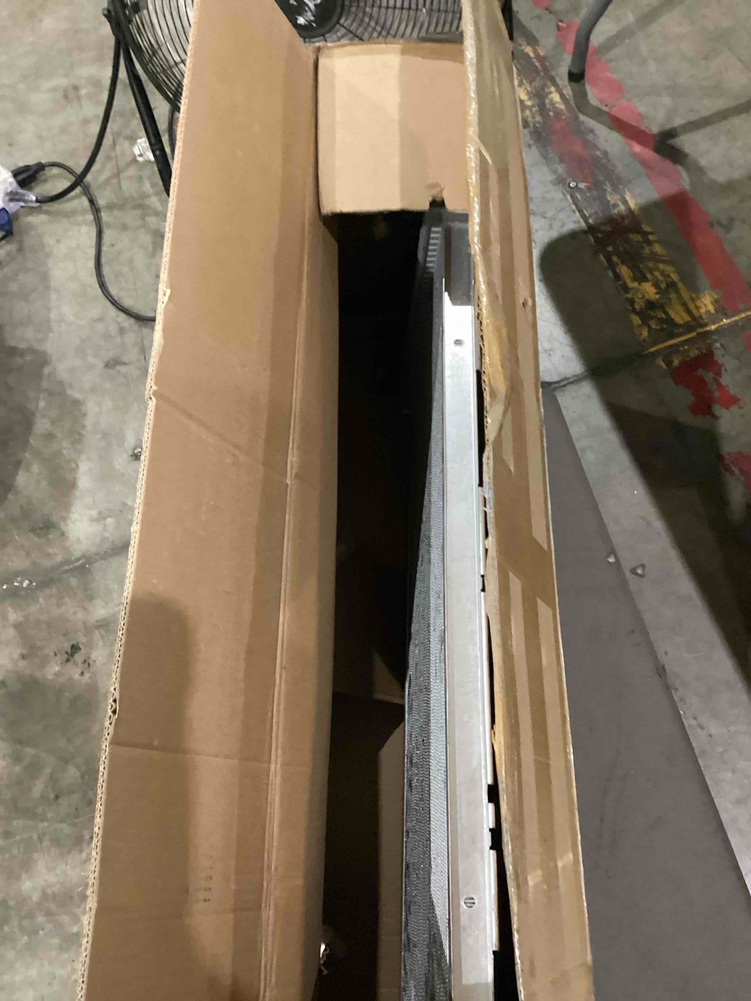 https://s3.amazonaws.com/lotting-images-prod/bidfta/PPE1203789_1752761120849.jpeg