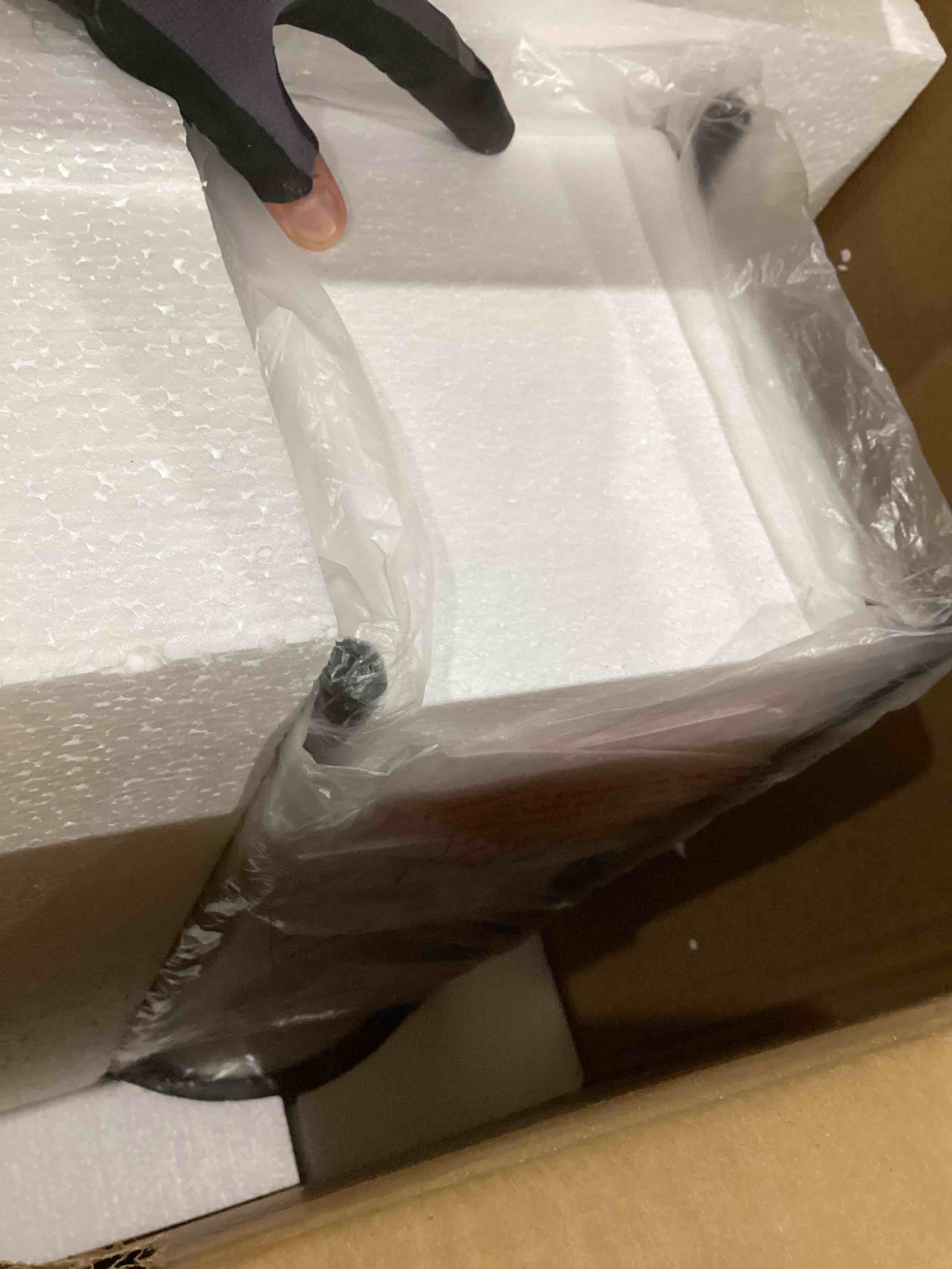 https://s3.amazonaws.com/lotting-images-prod/bidfta/PPE1203853_1752841659069.jpeg