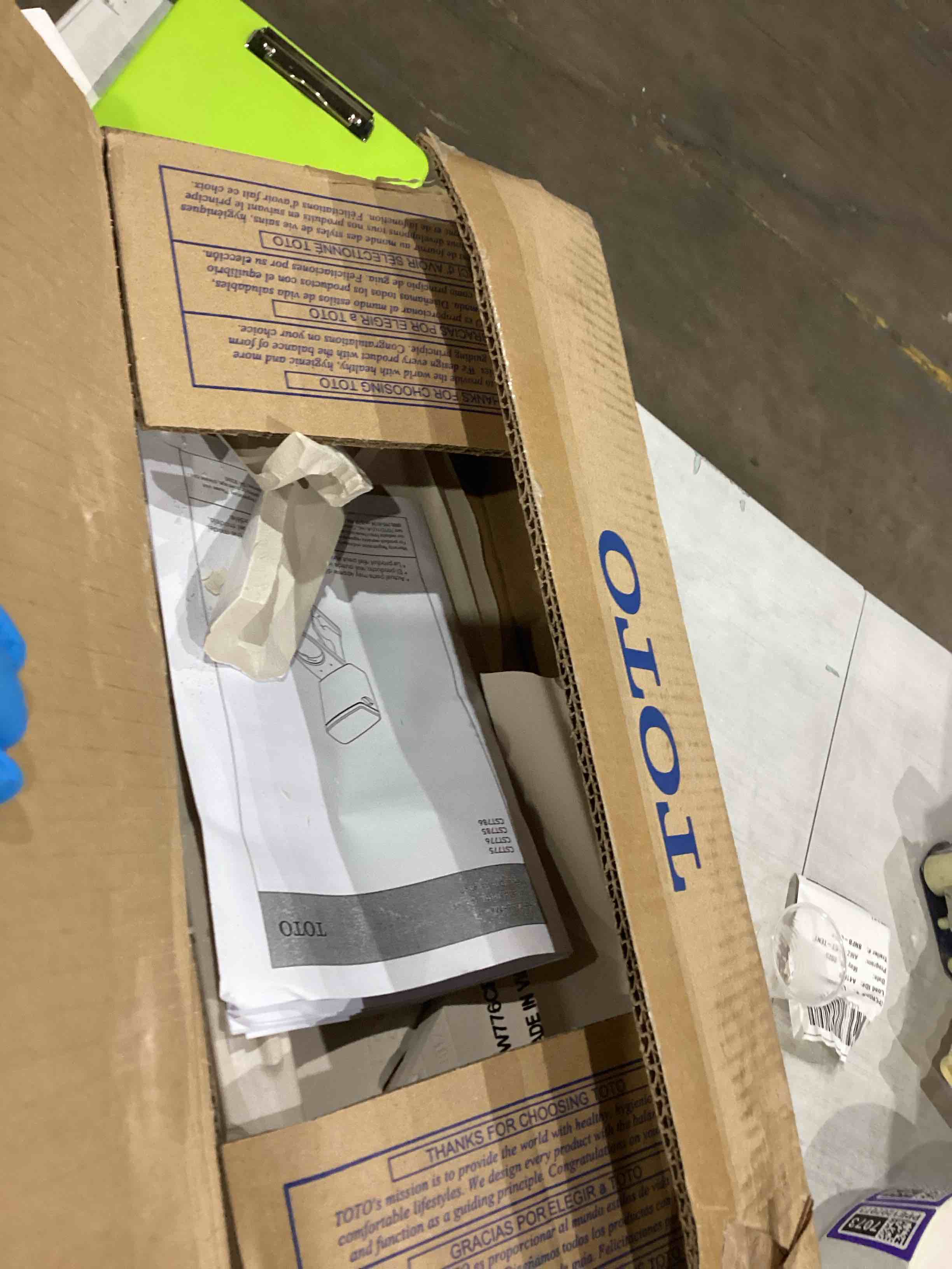 https://s3.amazonaws.com/lotting-images-prod/bidfta/PPE1207072_1748863906132.jpeg