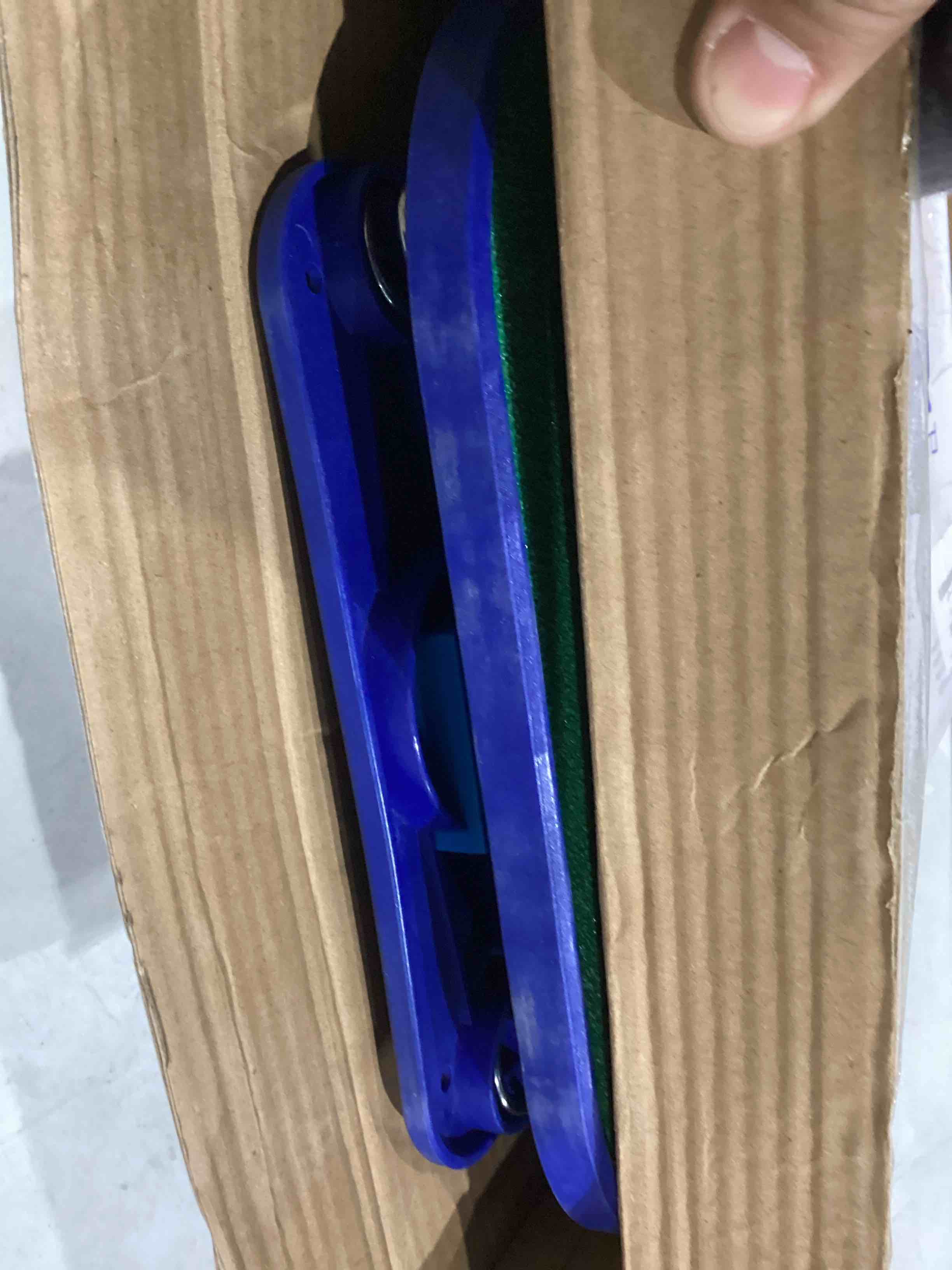 https://s3.amazonaws.com/lotting-images-prod/bidfta/PPE1207261_1748890721821.jpeg
