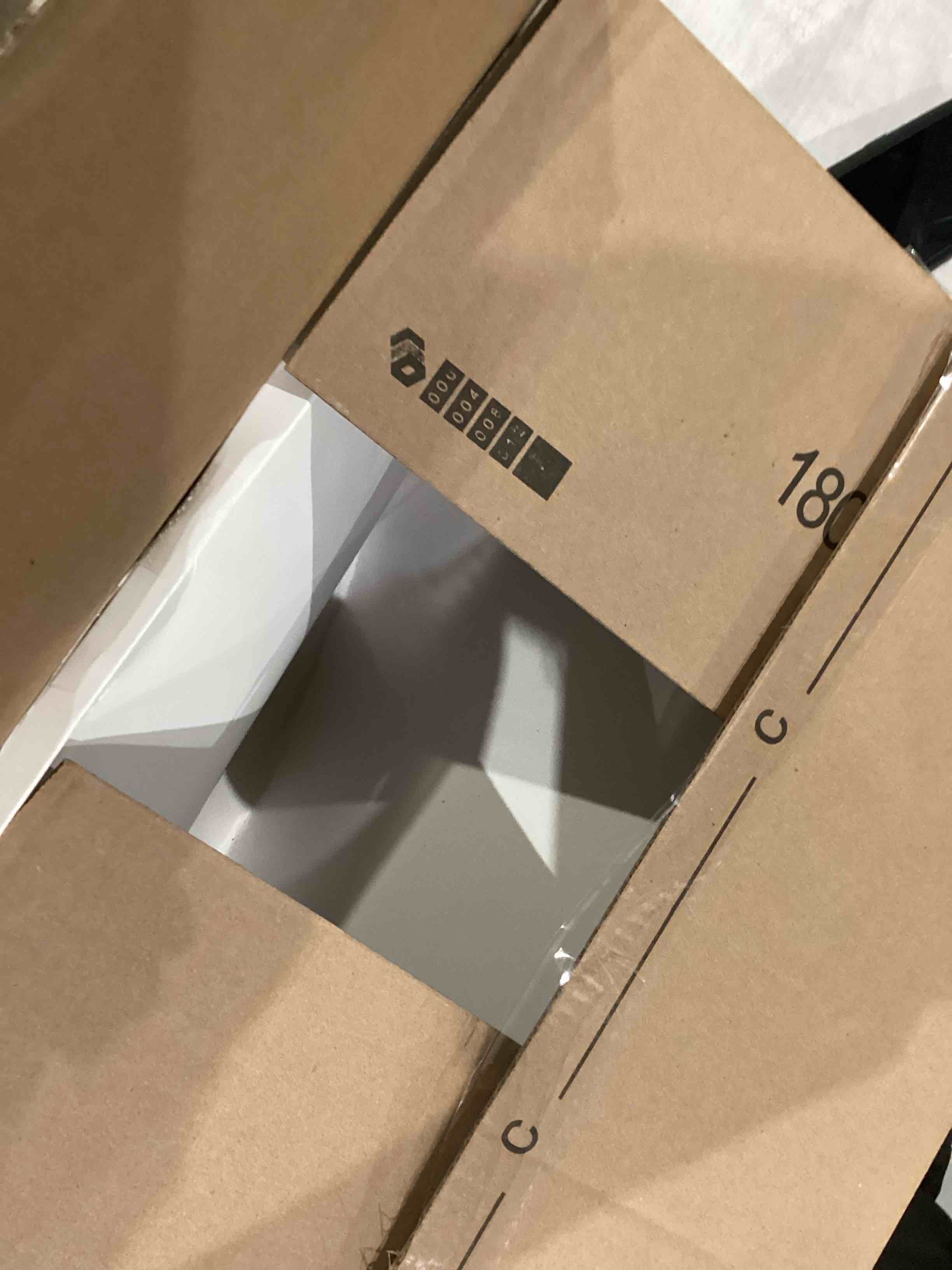 https://s3.amazonaws.com/lotting-images-prod/bidfta/PPE1207497_1749037806950.jpeg