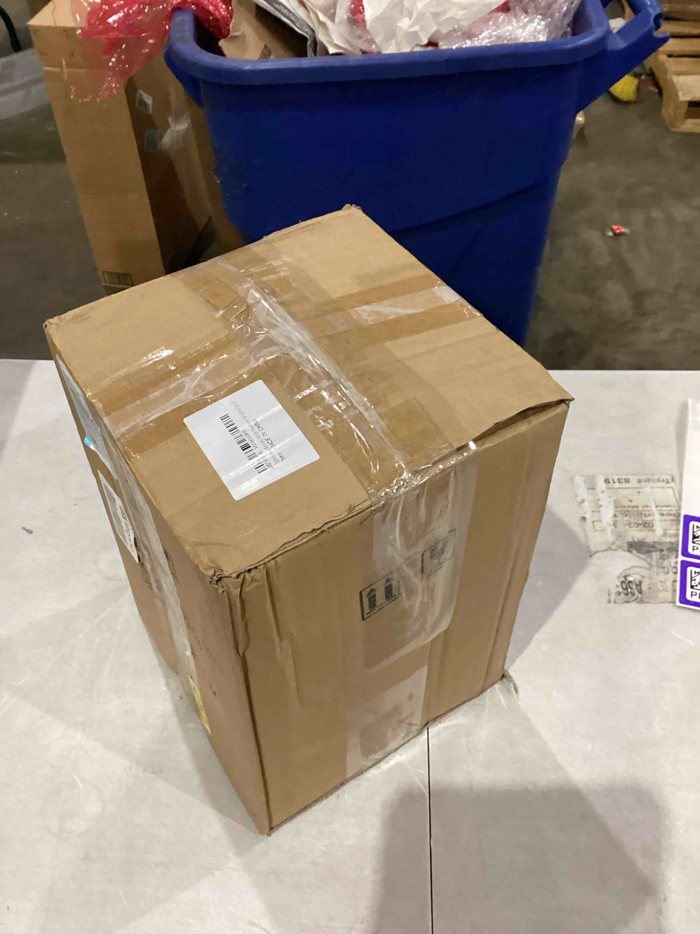https://s3.amazonaws.com/lotting-images-prod/bidfta/PPE1208026_1749581764185.jpeg