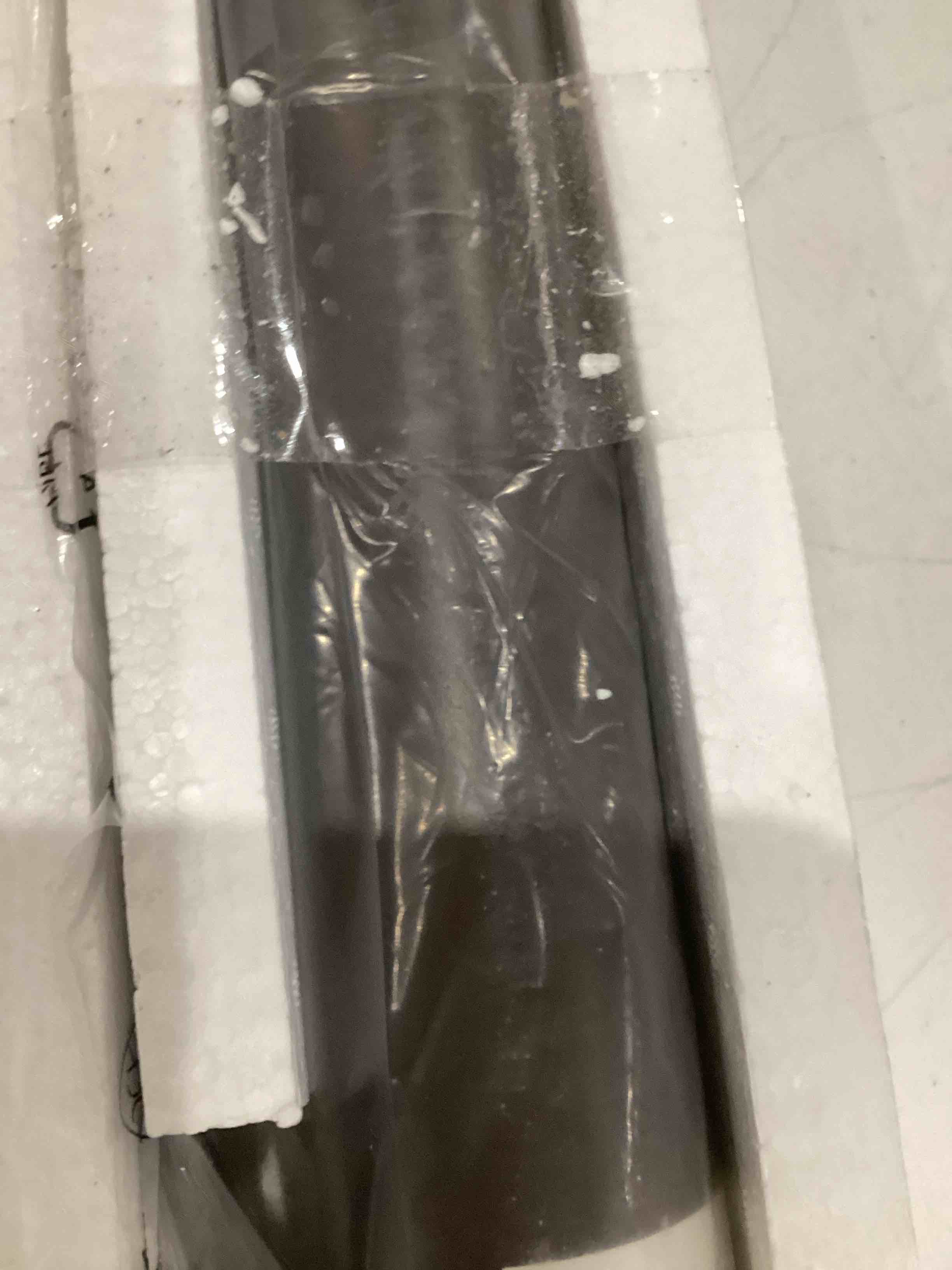 https://s3.amazonaws.com/lotting-images-prod/bidfta/PPE1208734_1750355479881.jpeg