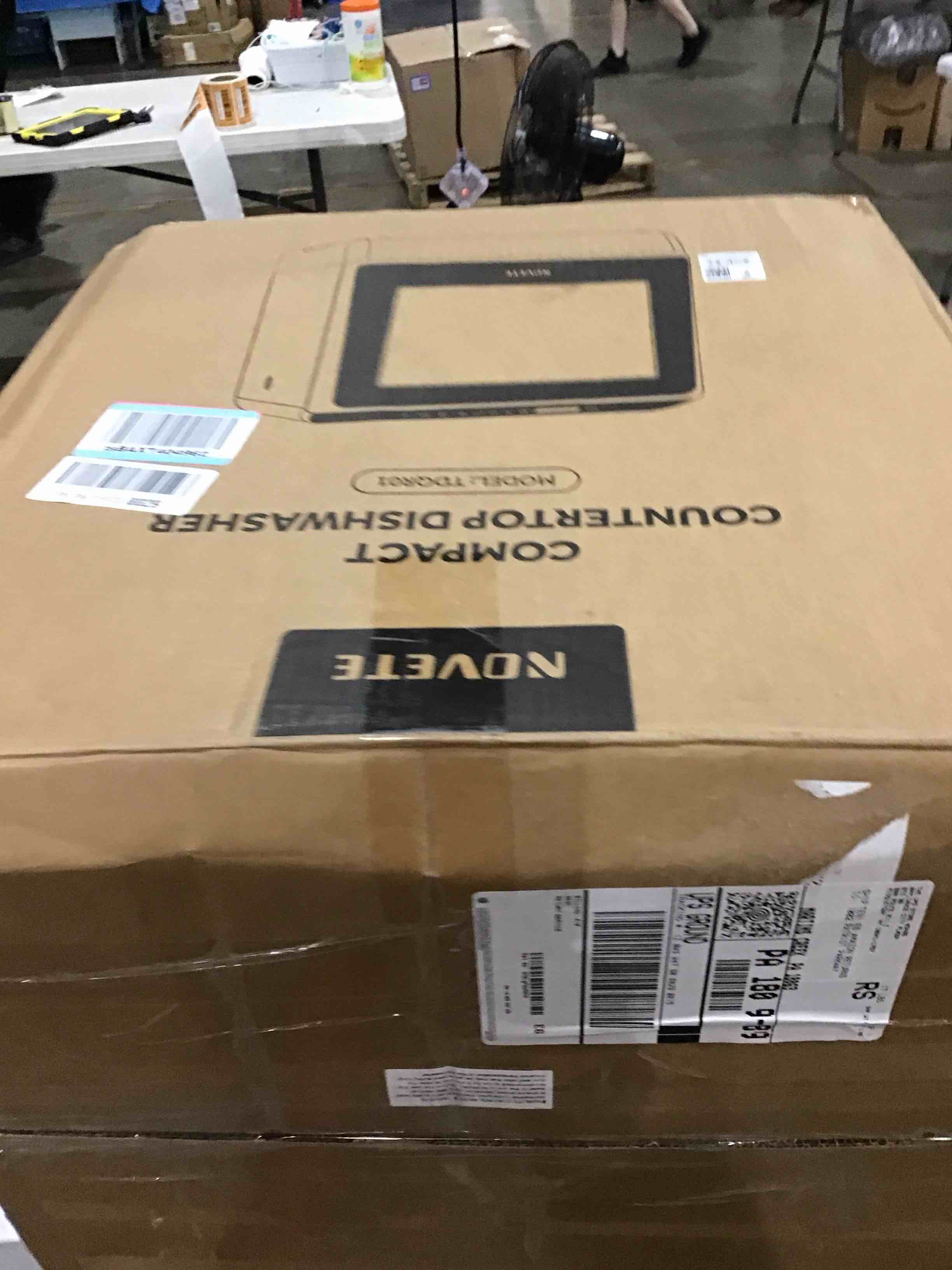 https://s3.amazonaws.com/lotting-images-prod/bidfta/PPE1208799_1750434063188.jpeg