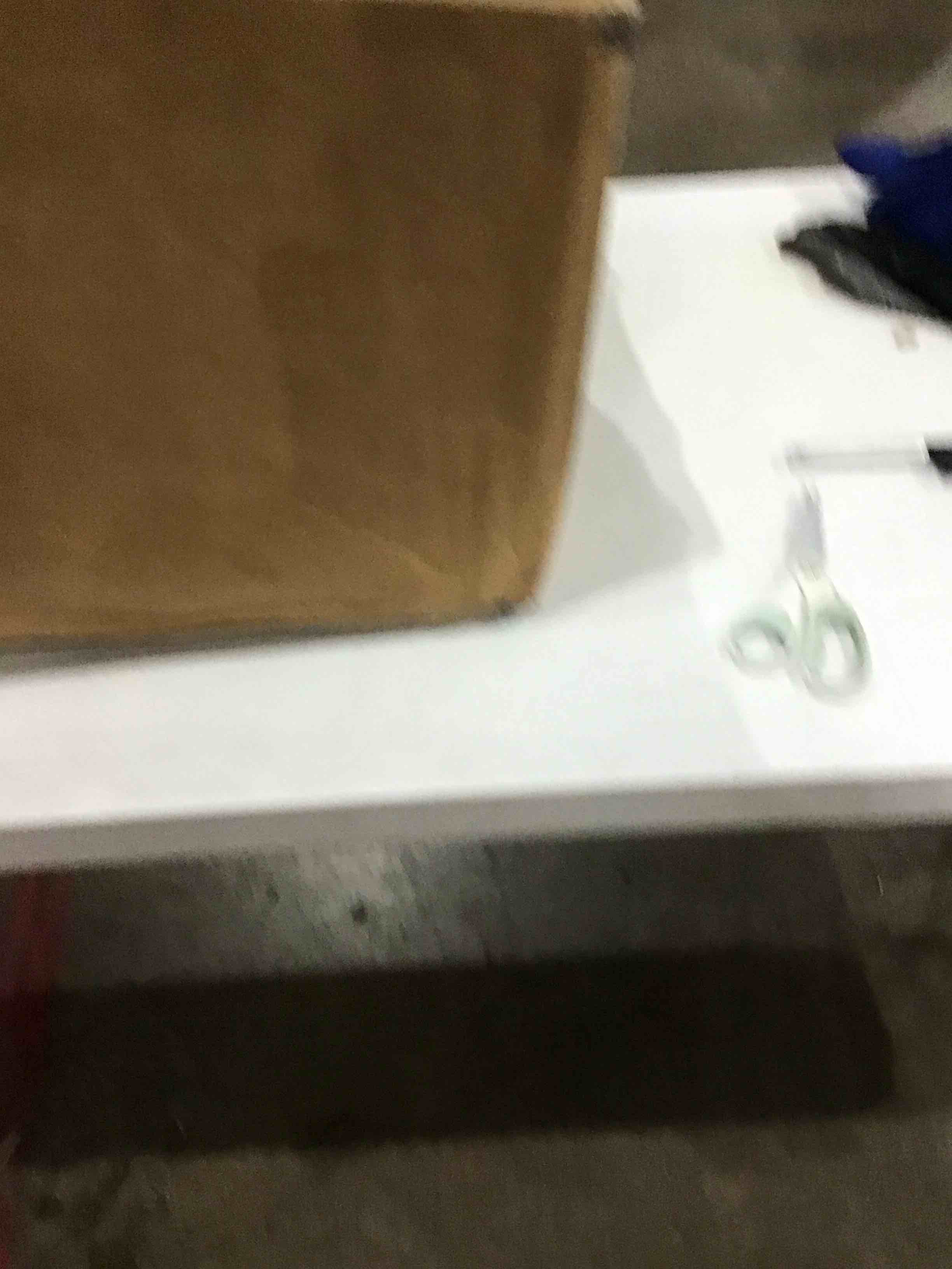 https://s3.amazonaws.com/lotting-images-prod/bidfta/PPE1208882_1750445489660.jpeg