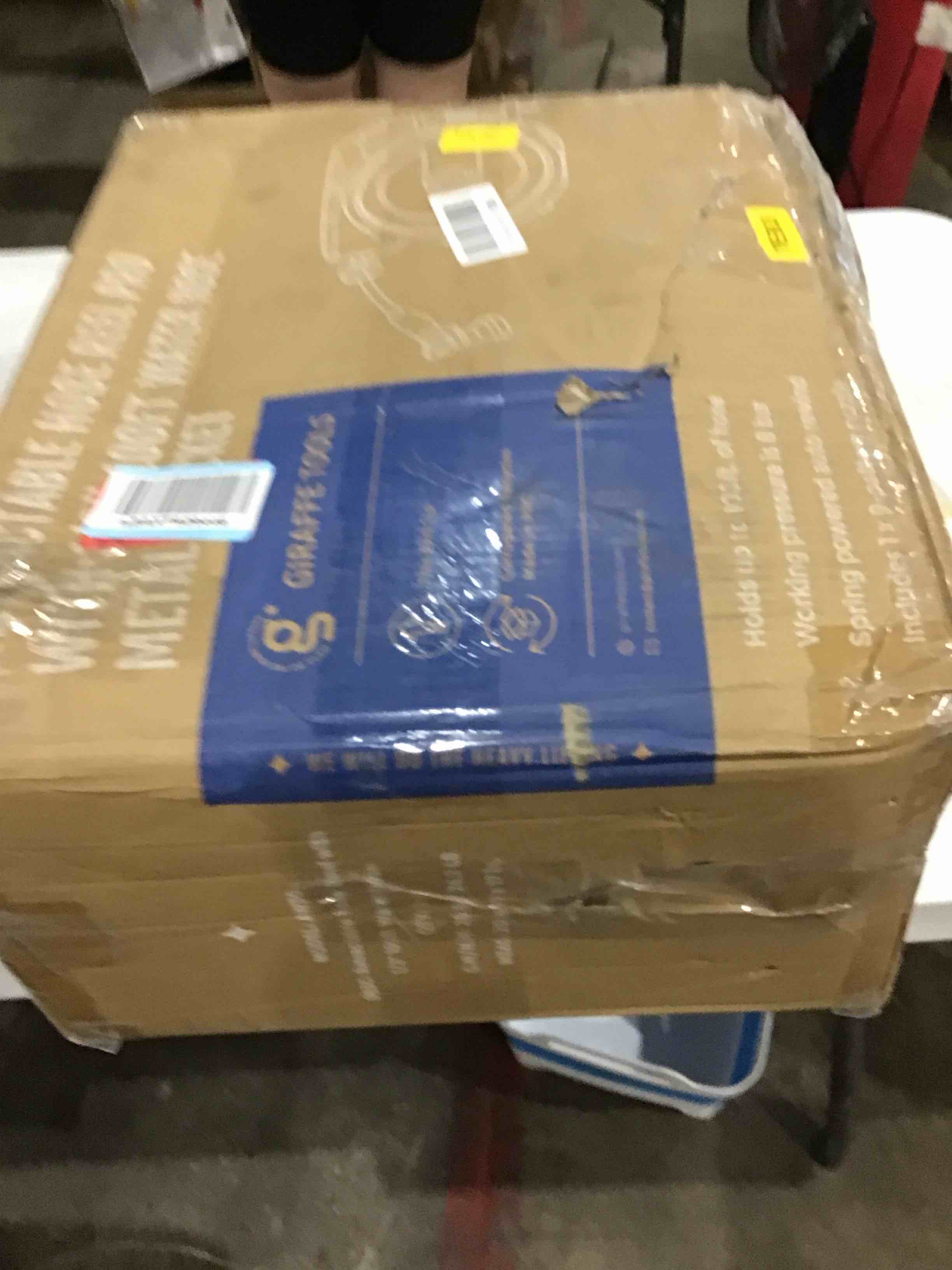 https://s3.amazonaws.com/lotting-images-prod/bidfta/PPE1209504_1750957848573.jpeg