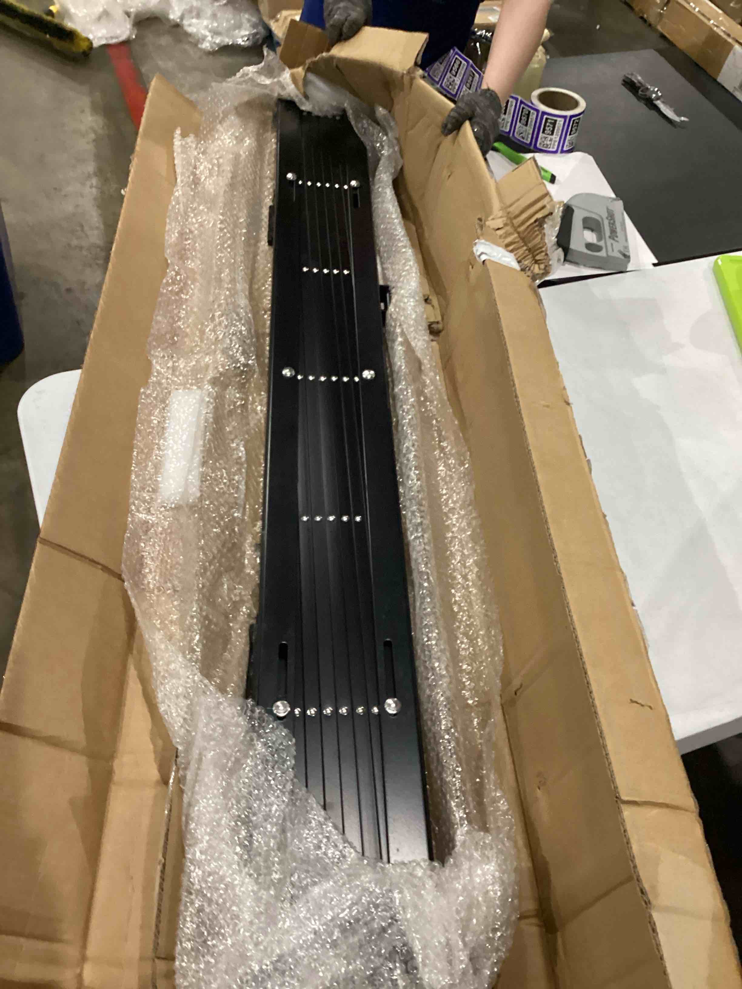 https://s3.amazonaws.com/lotting-images-prod/bidfta/PPE1209564_1751031269072.jpeg