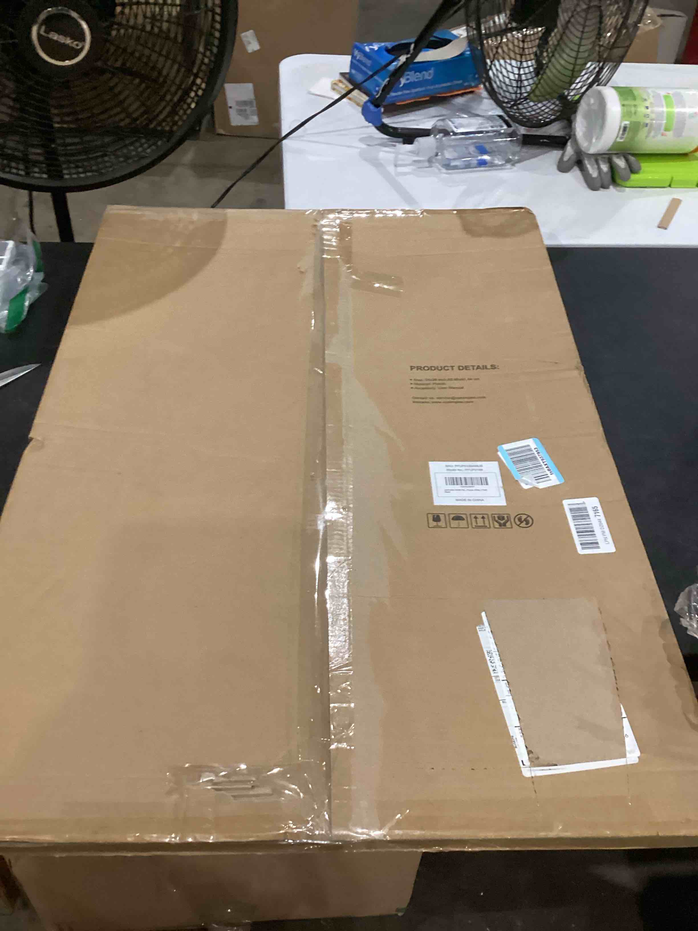 https://s3.amazonaws.com/lotting-images-prod/bidfta/PPE1209720_1751282004287.jpeg