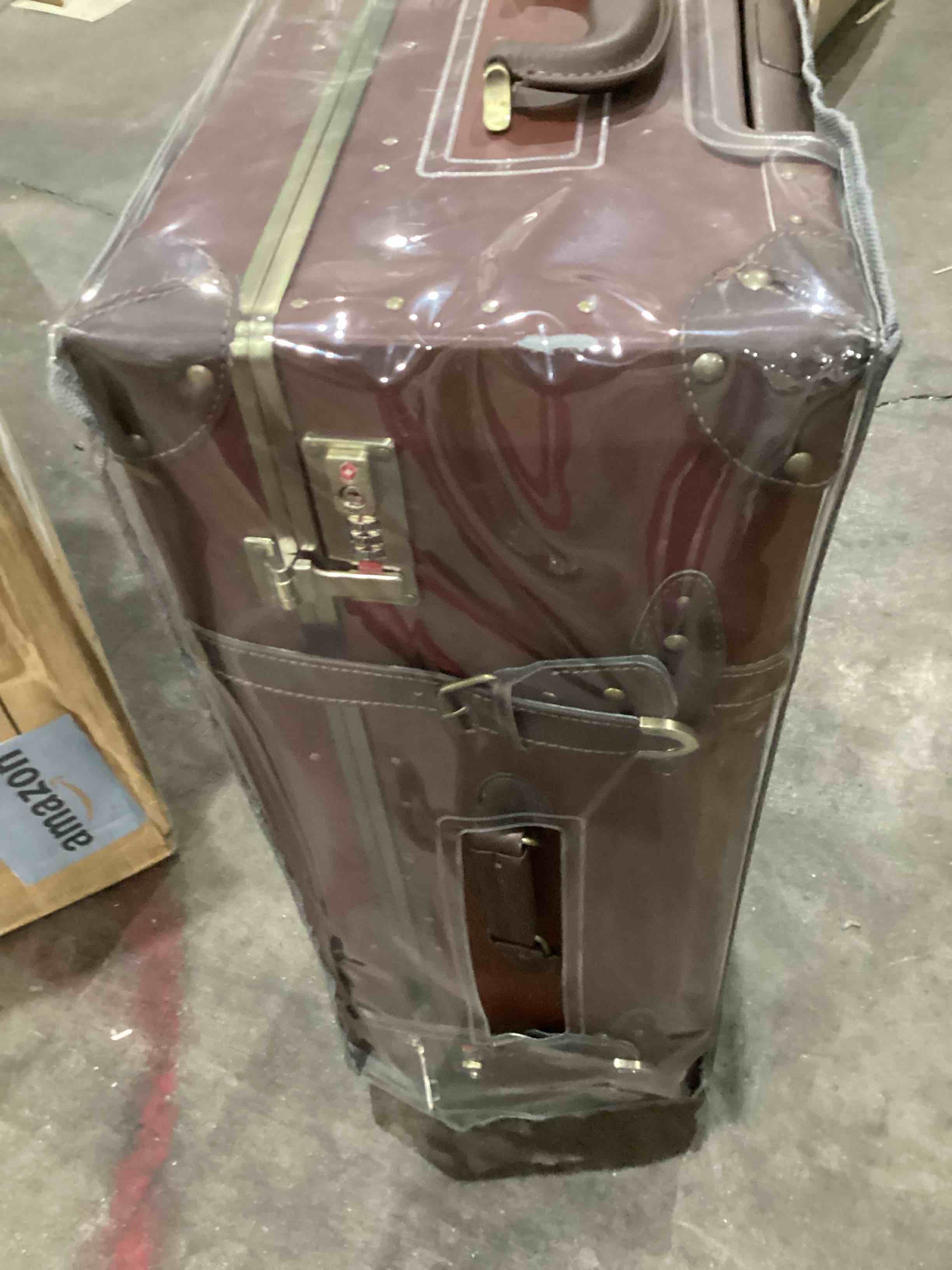 https://s3.amazonaws.com/lotting-images-prod/bidfta/PPE1209731_1751284326744.jpeg