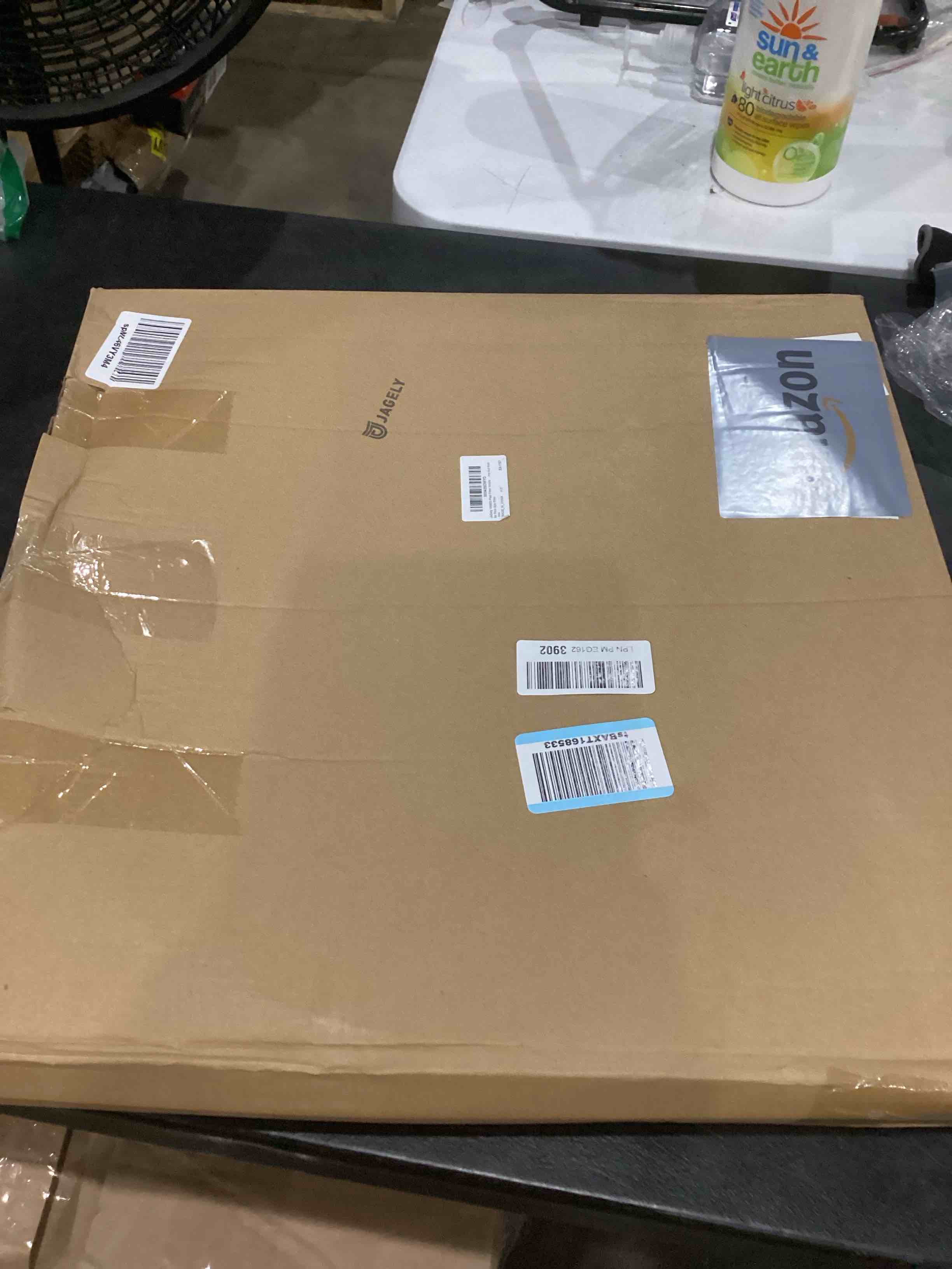 https://s3.amazonaws.com/lotting-images-prod/bidfta/PPE1209791_1751294774653.jpeg