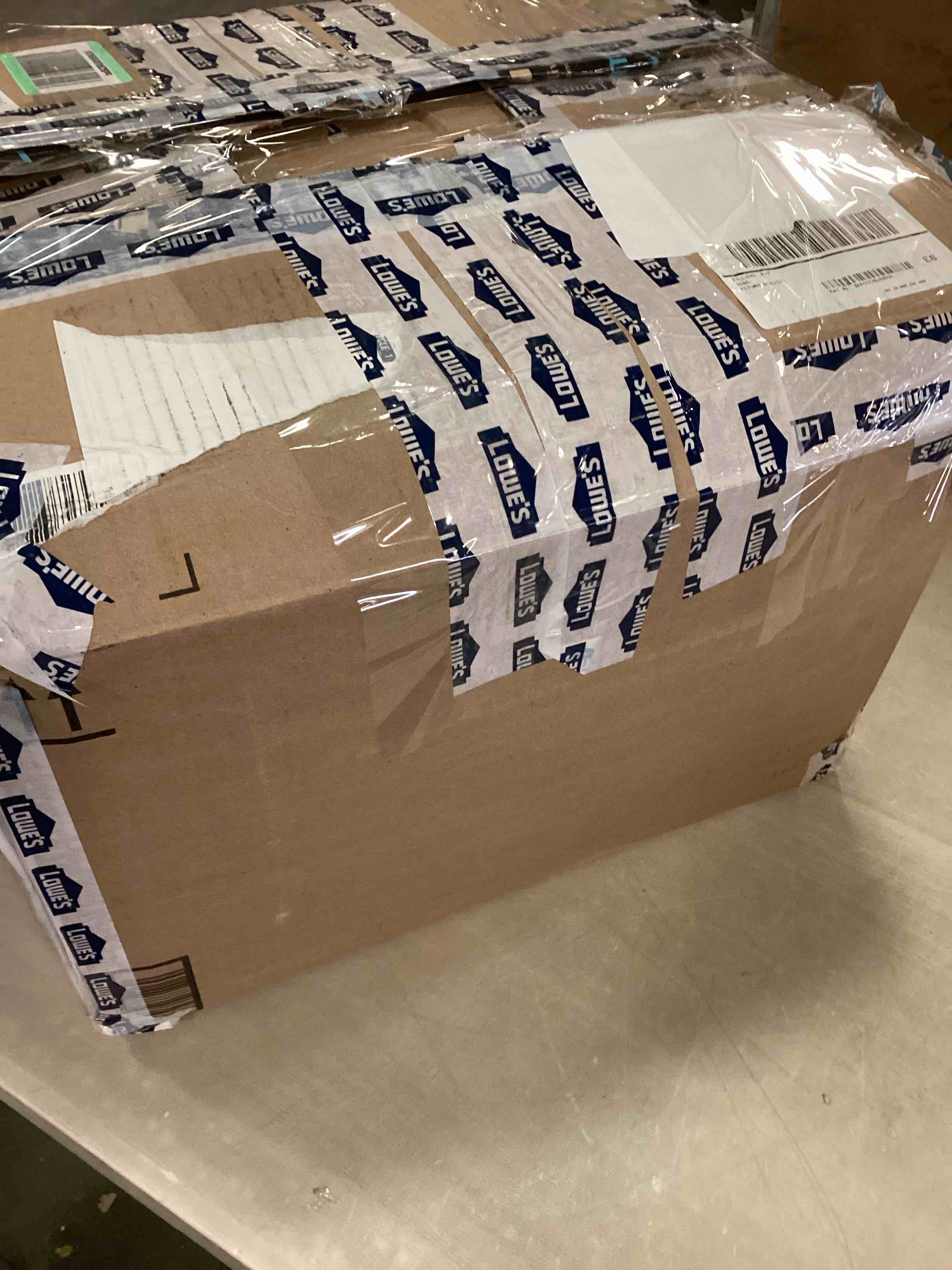 https://s3.amazonaws.com/lotting-images-prod/bidfta/PPE1288799_1744983252725.jpeg