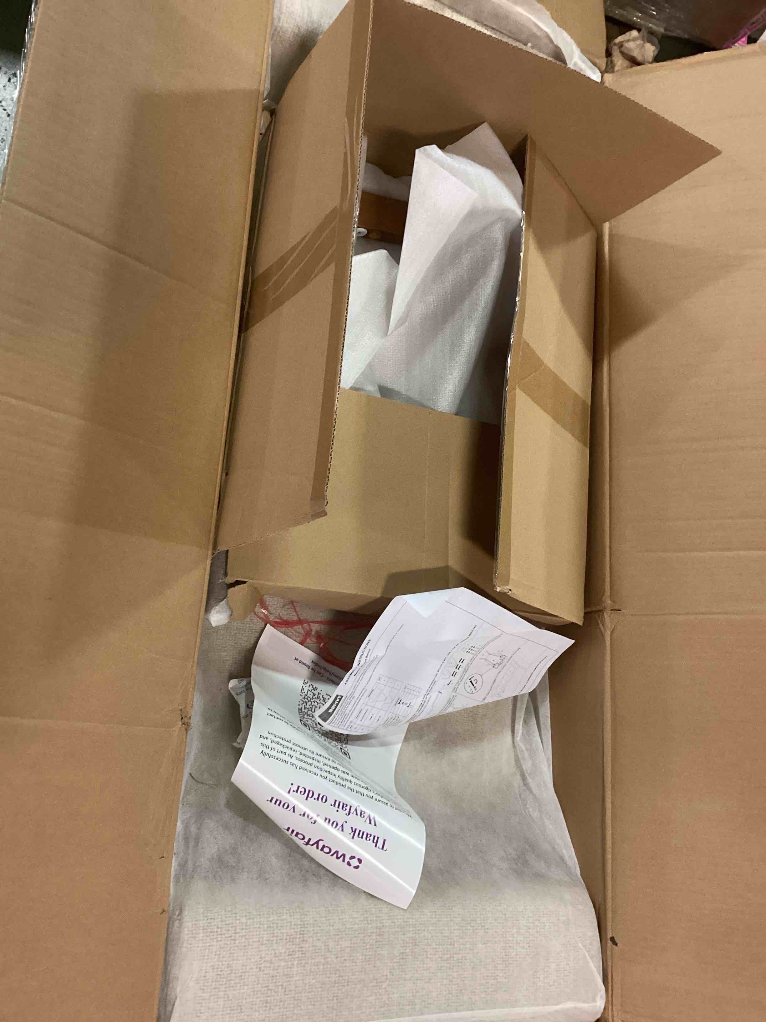 https://s3.amazonaws.com/lotting-images-prod/bidfta/PPE1290163_1745927603164.jpeg