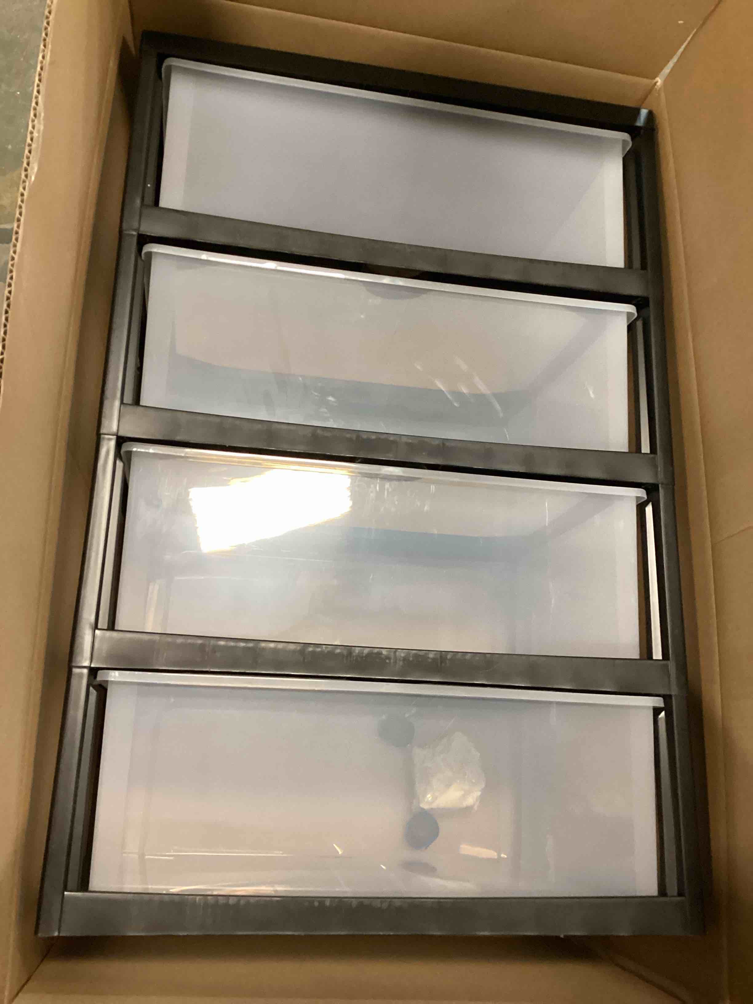 https://s3.amazonaws.com/lotting-images-prod/bidfta/PPE1290816_1746446816258.jpeg