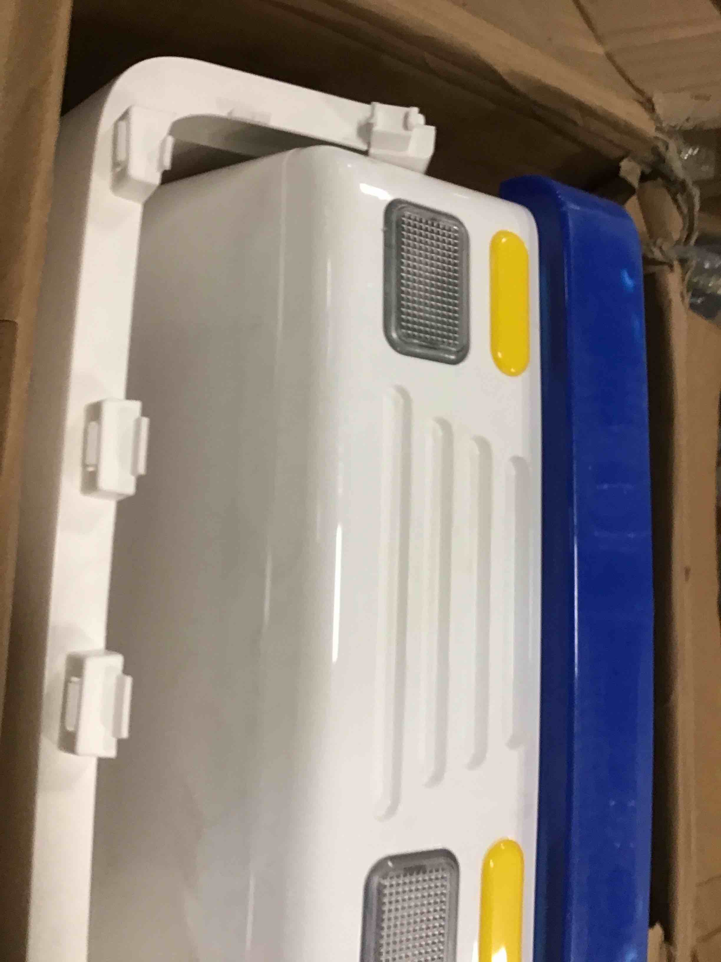 https://s3.amazonaws.com/lotting-images-prod/bidfta/PPE1291489_1744891158921.jpeg
